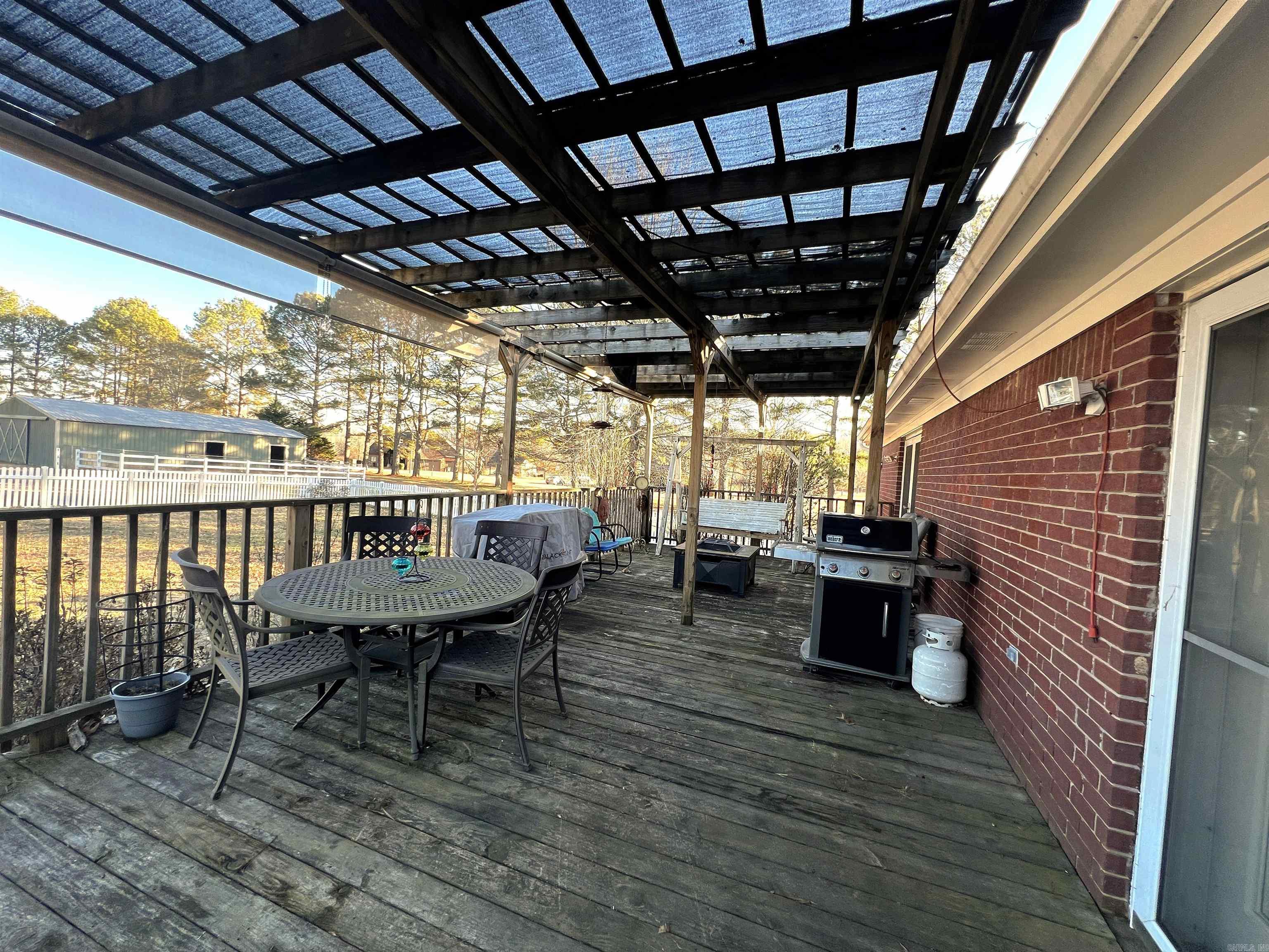 Lincoln Terrace - Residential