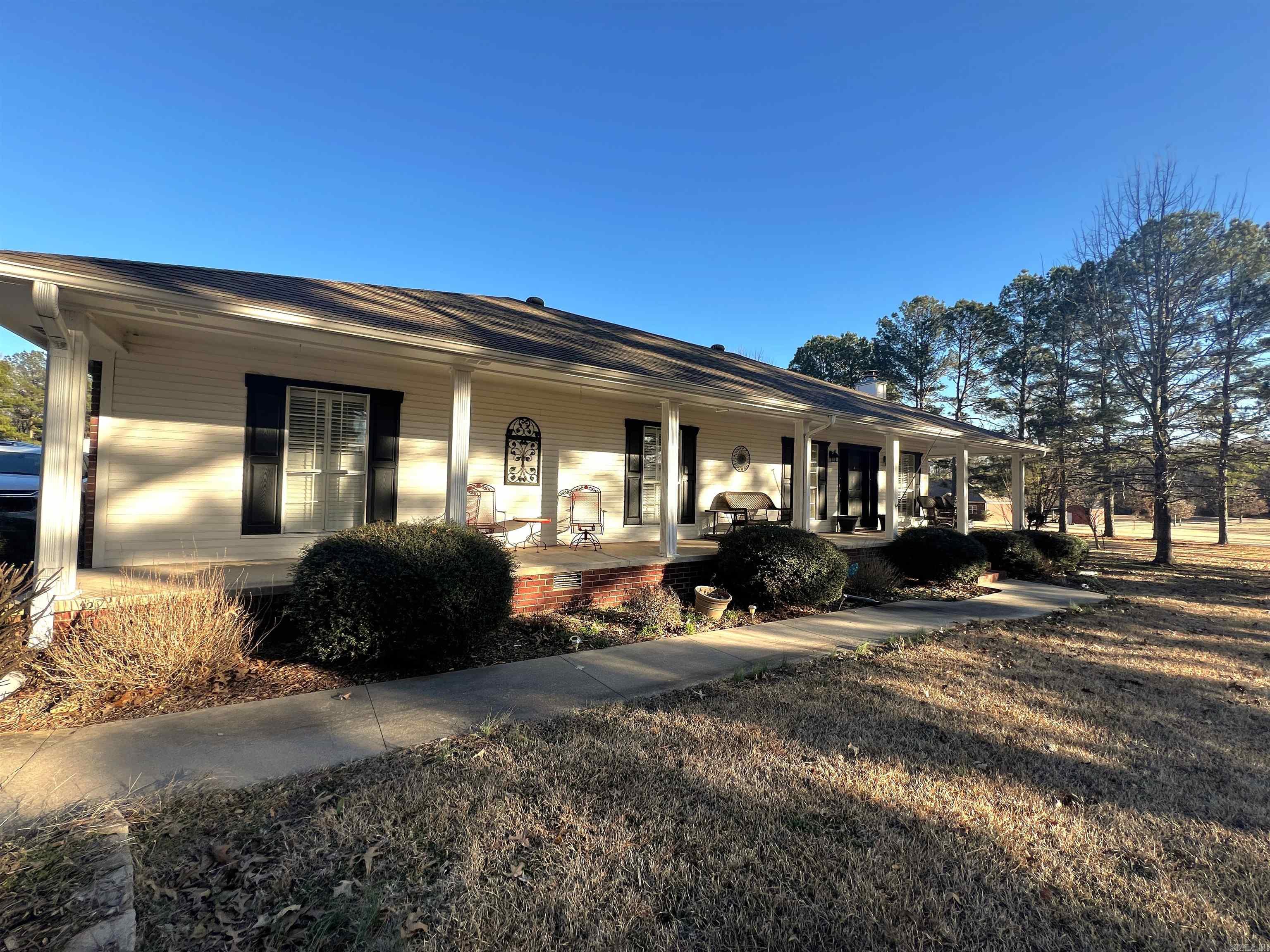 Lincoln Terrace - Residential