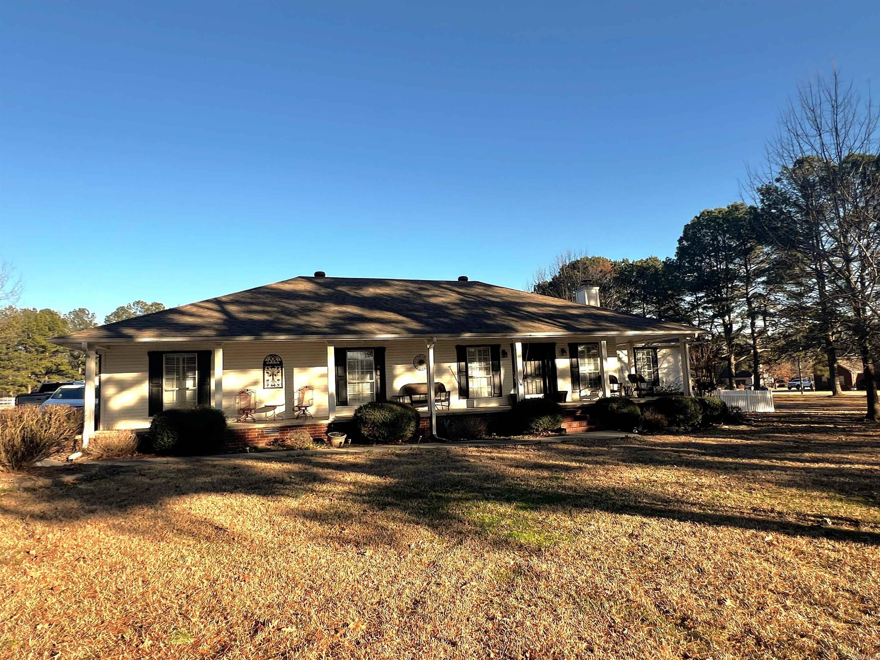 Lincoln Terrace - Residential