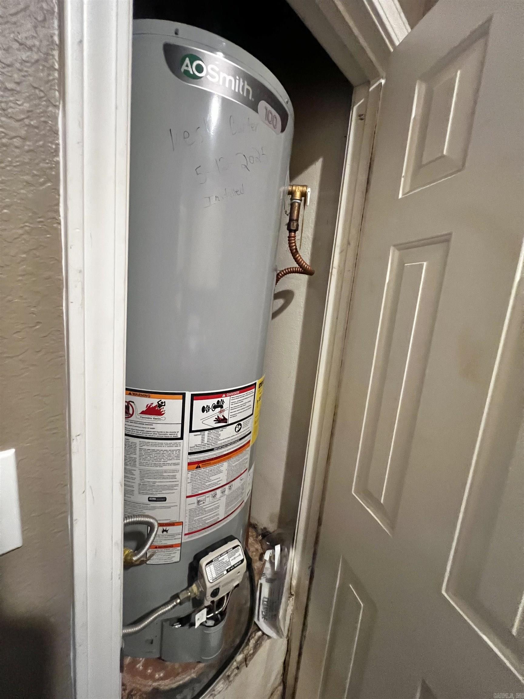 RIVER OAKS - Residential