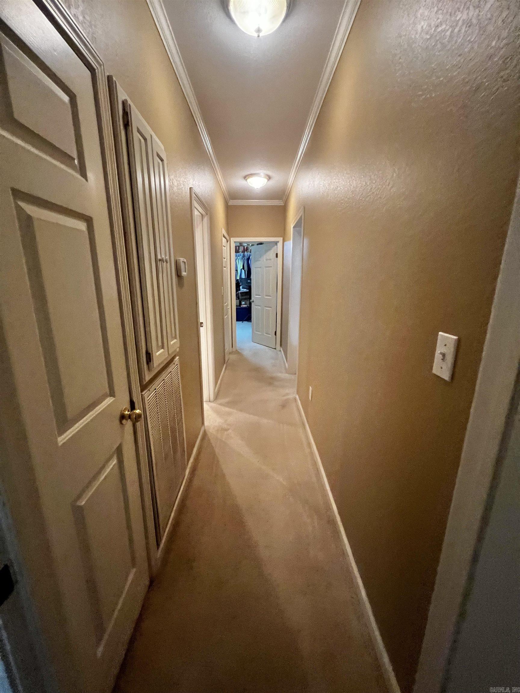 RIVER OAKS - Residential