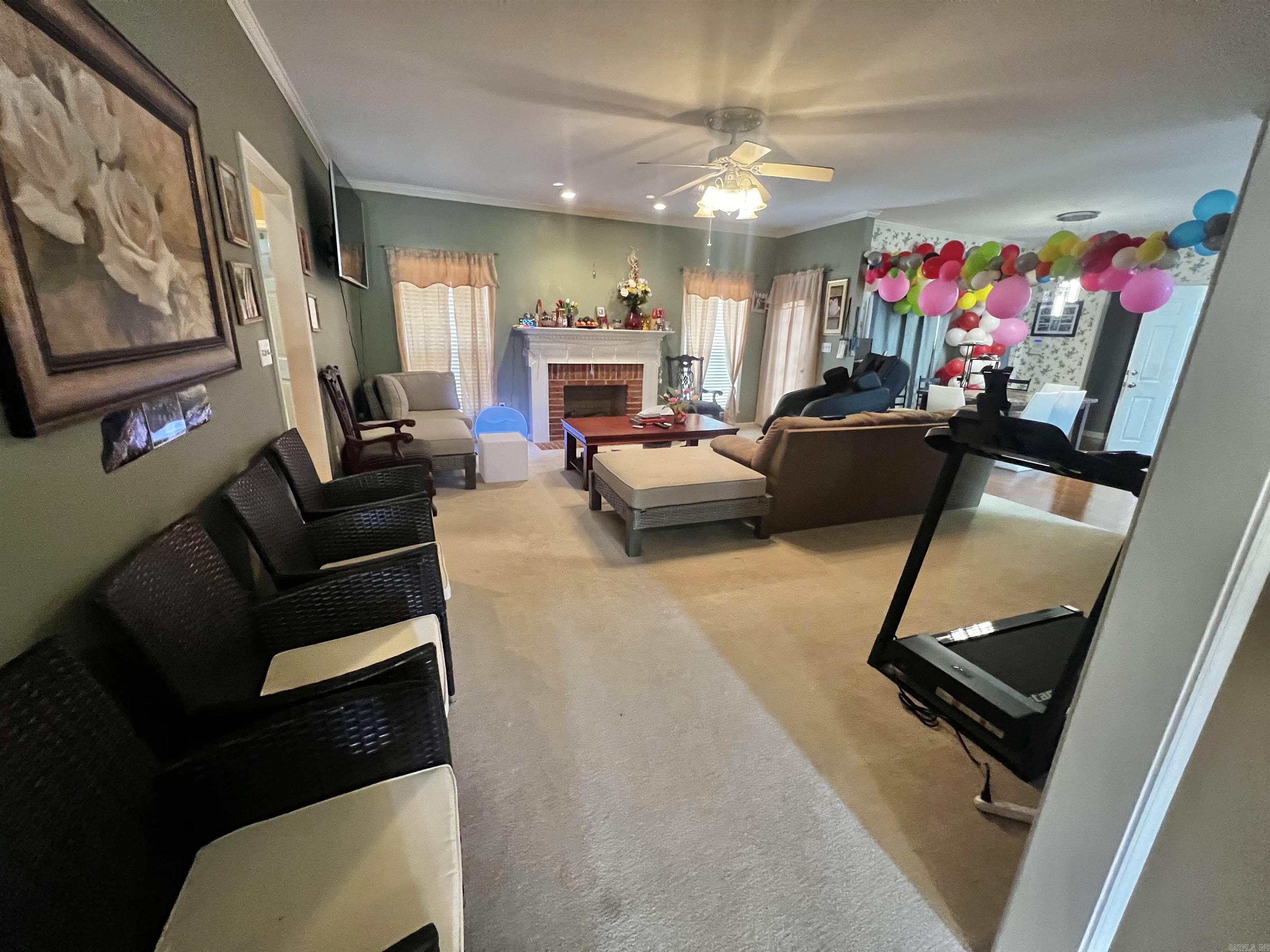 RIVER OAKS - Residential