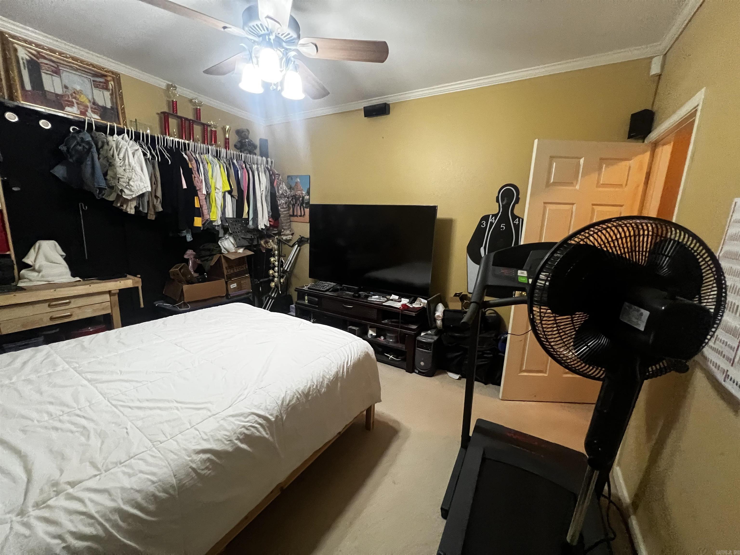 RIVER OAKS - Residential