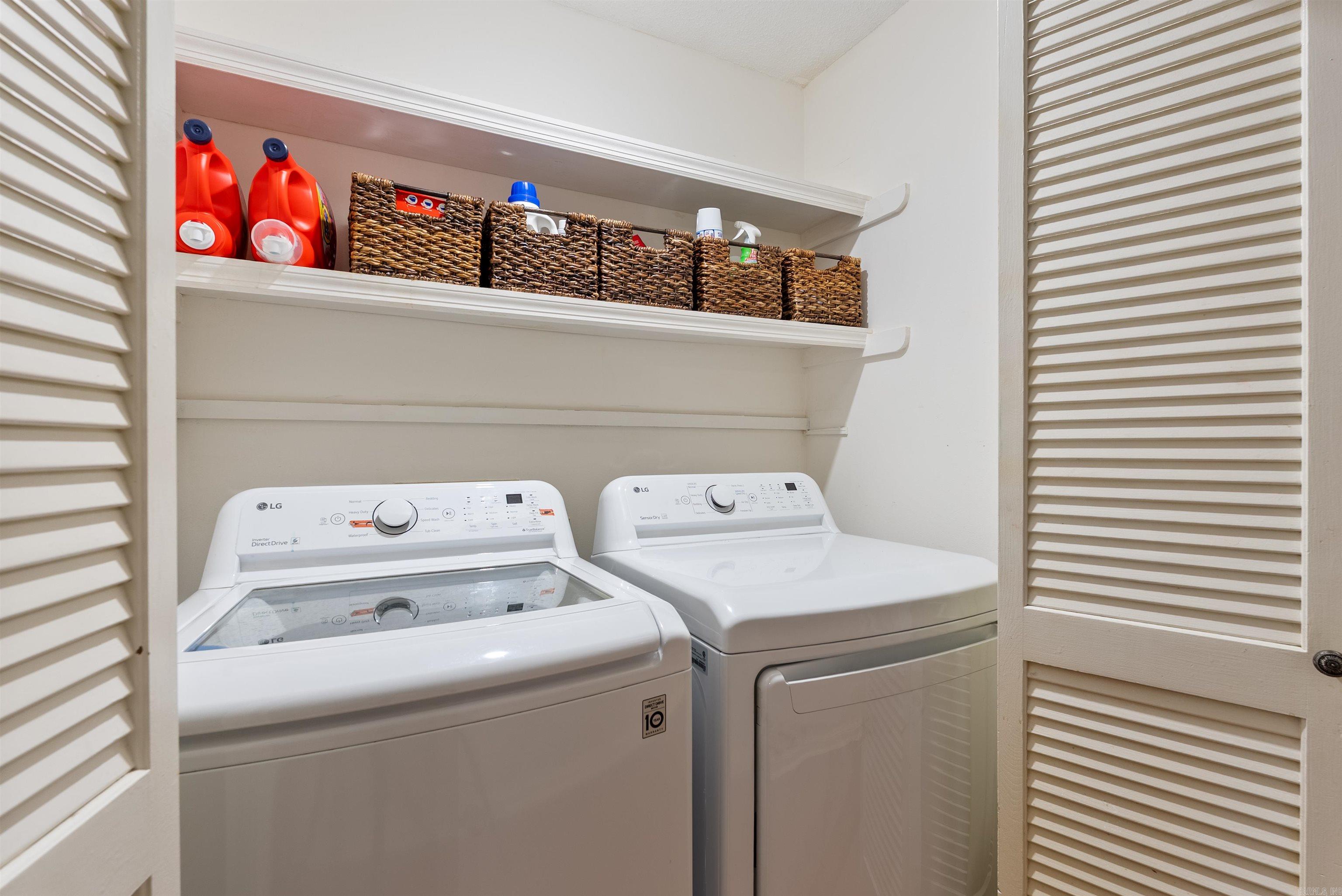 LUDINGTON HGTS - Residential