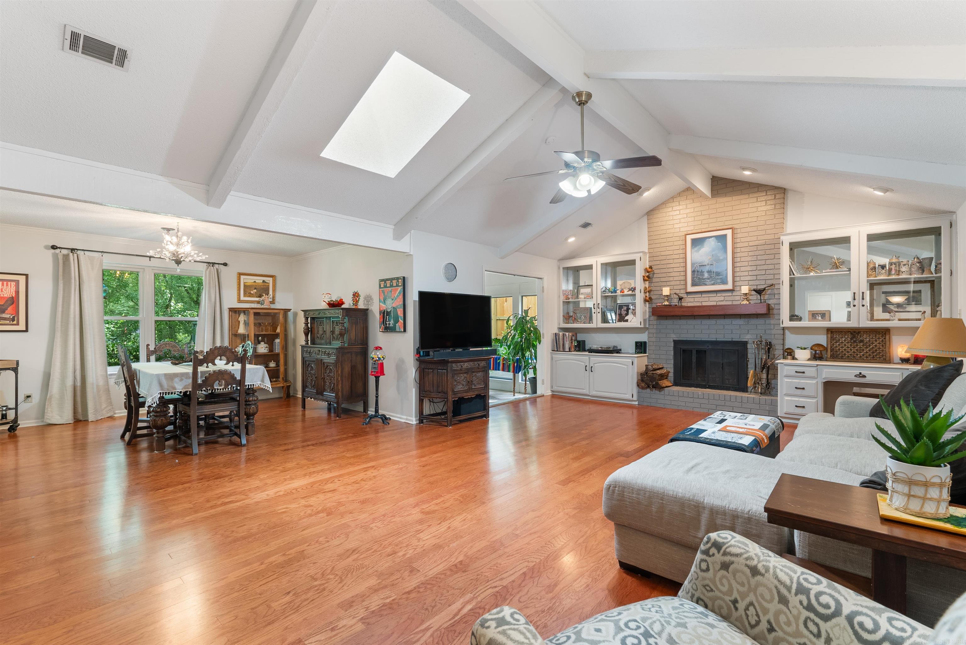 LUDINGTON HGTS - Residential