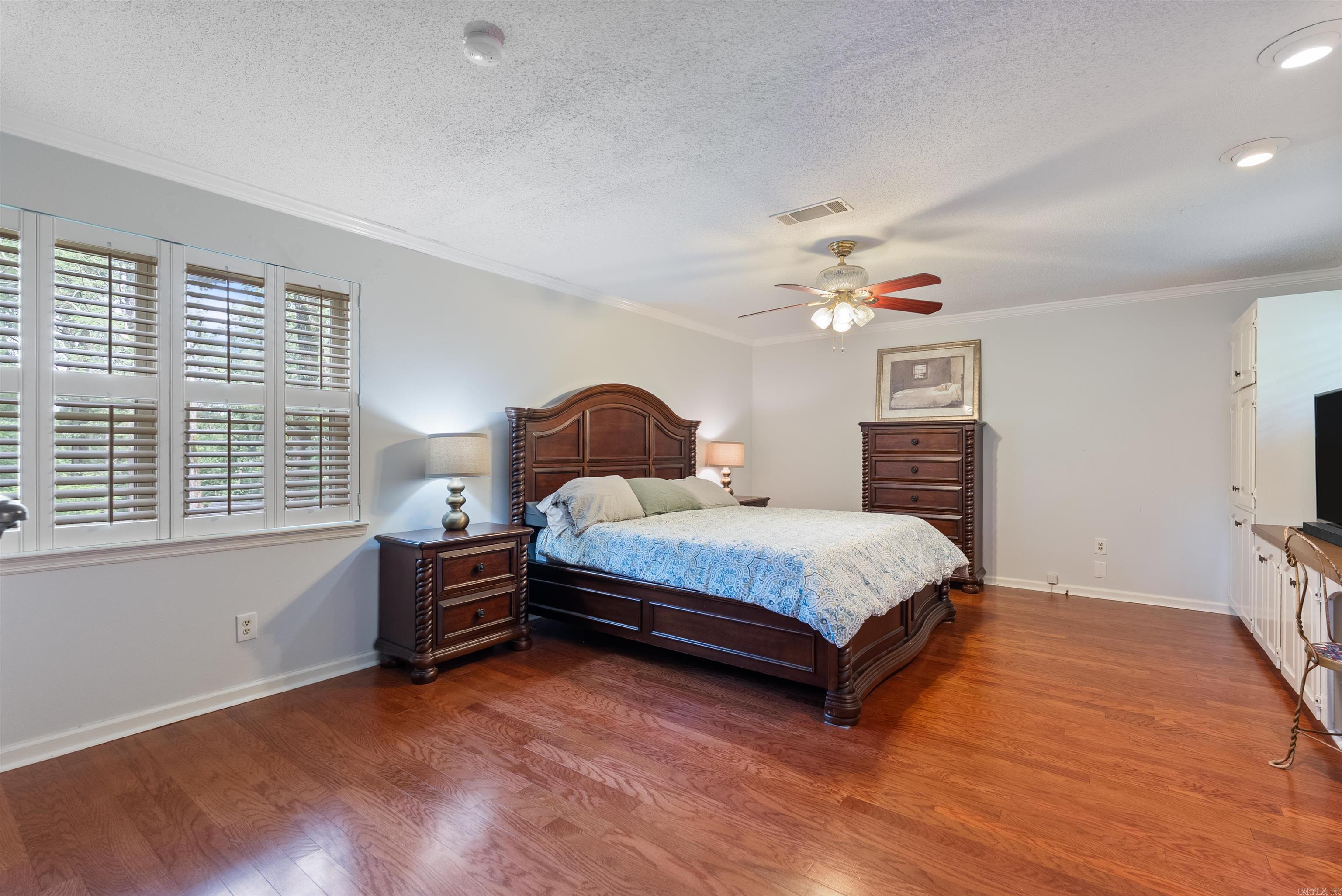 LUDINGTON HGTS - Residential