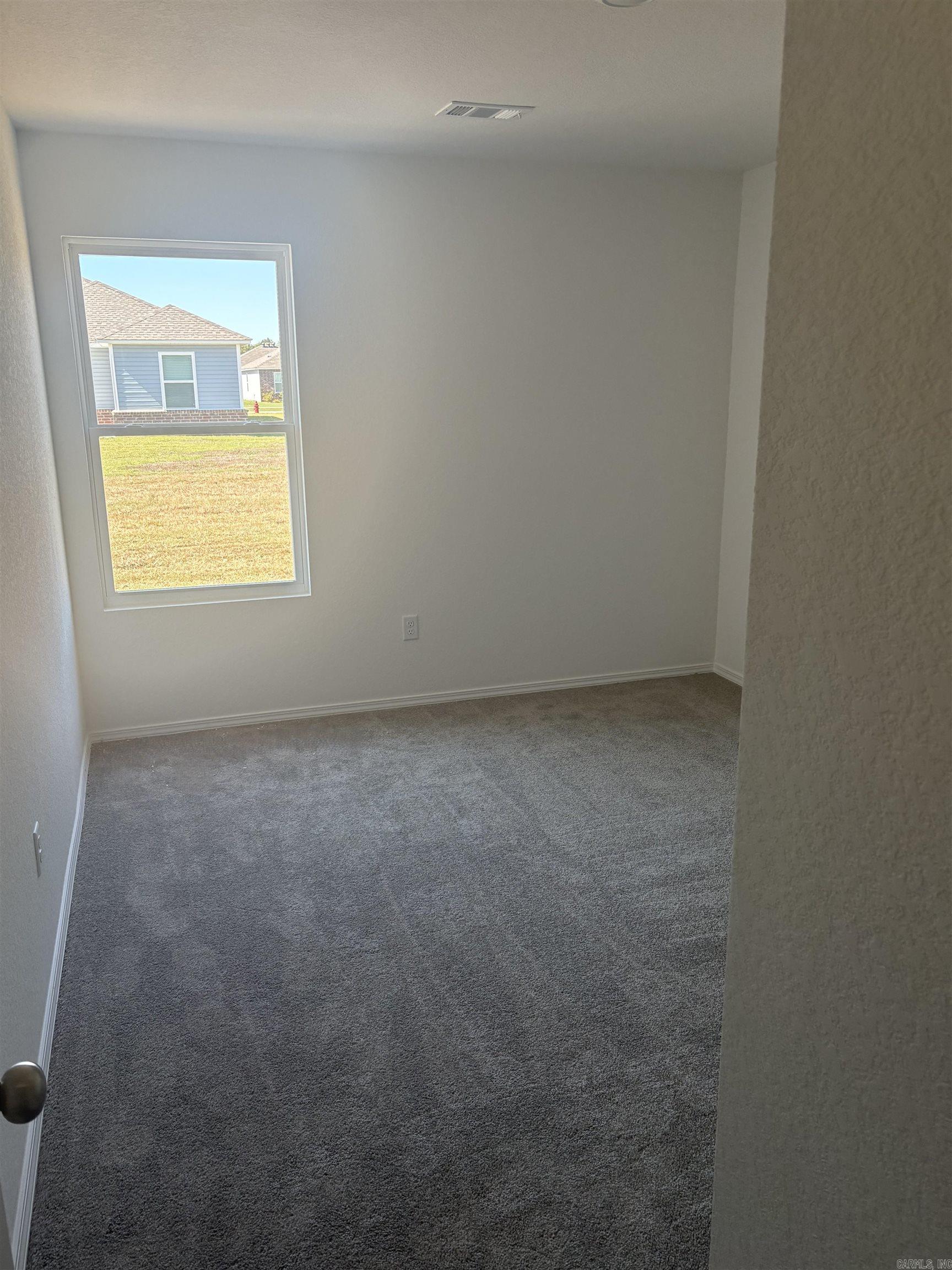 HILL FARM - Residential