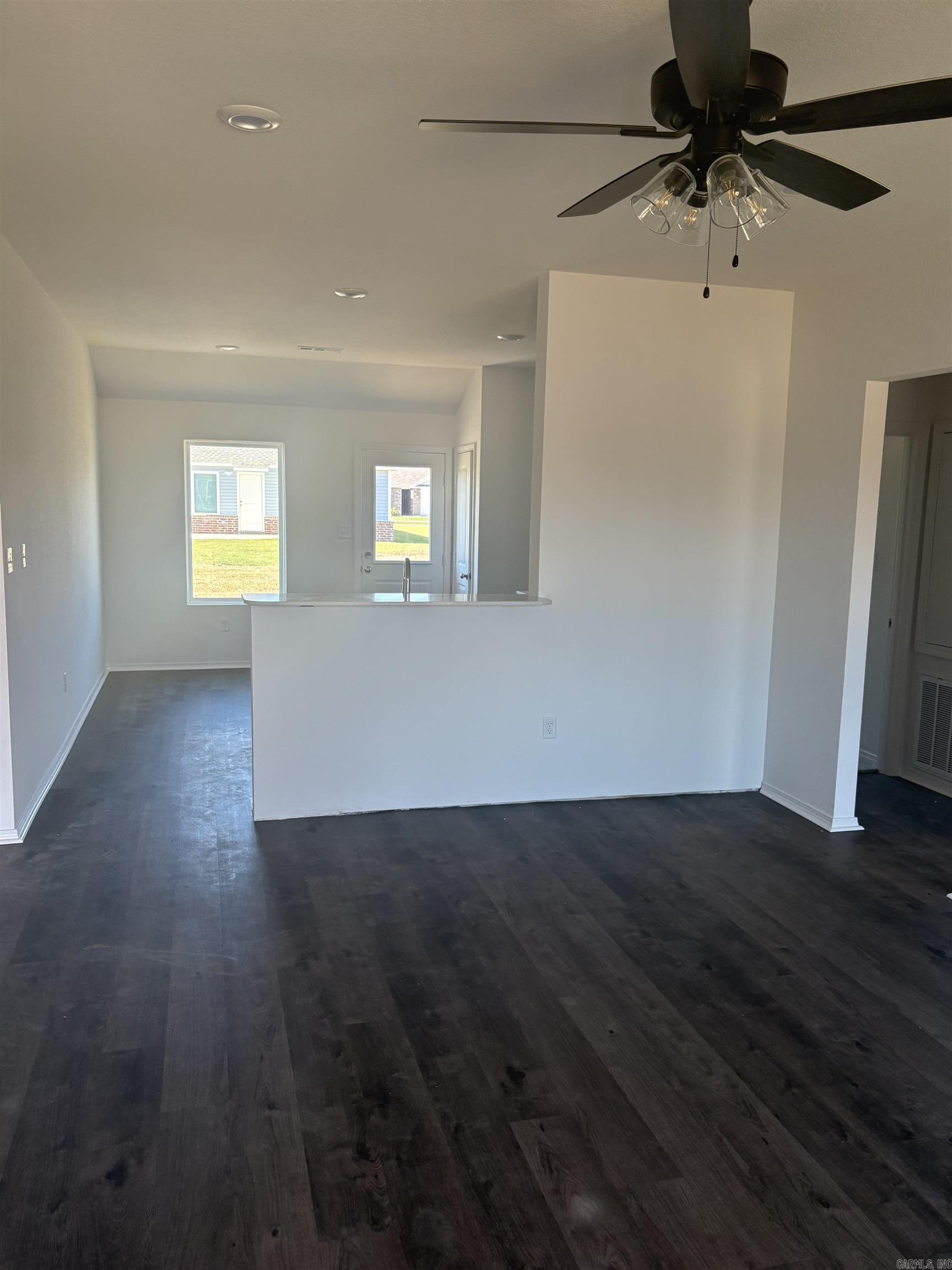 HILL FARM - Residential