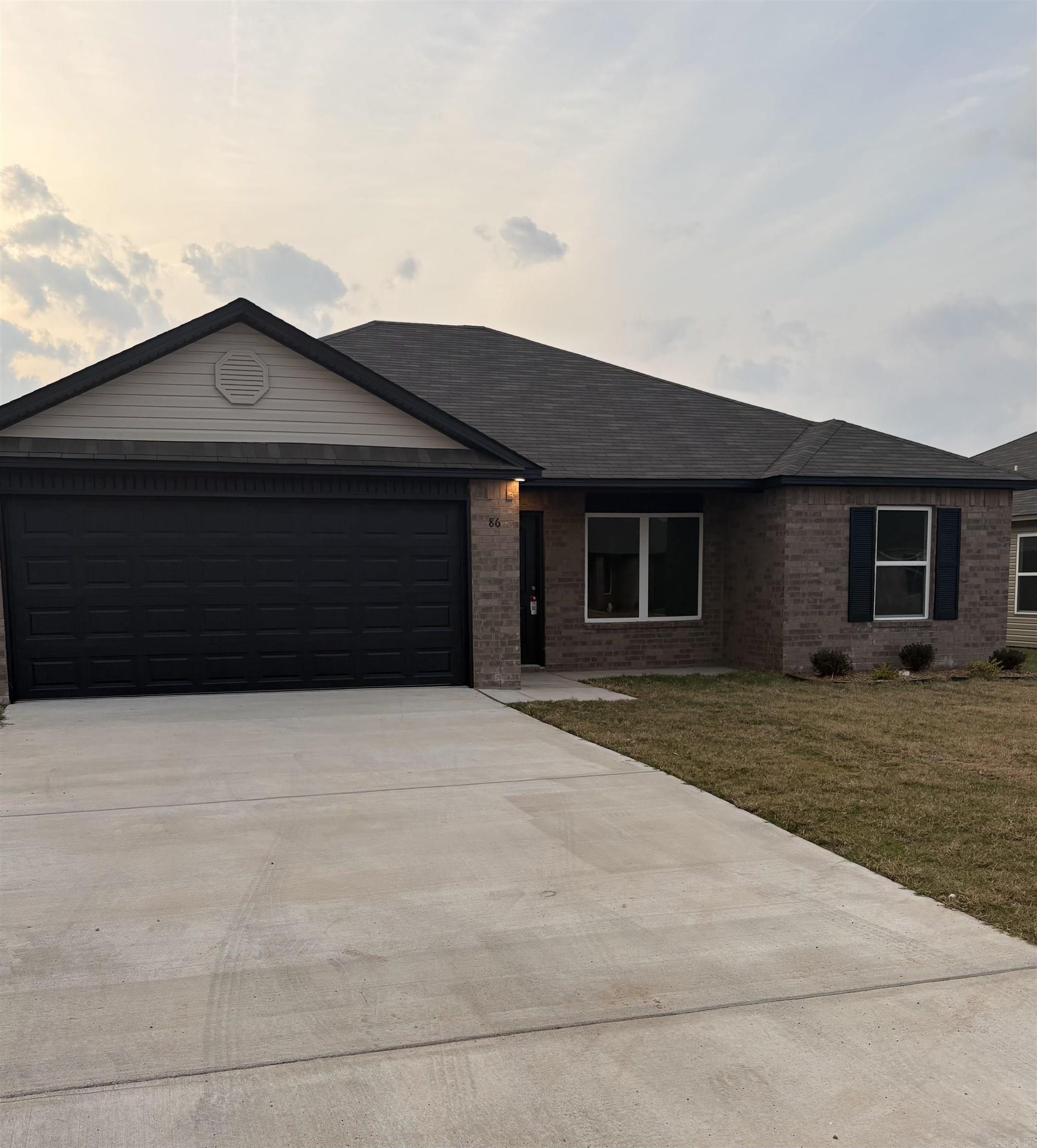 HILL FARM - Residential