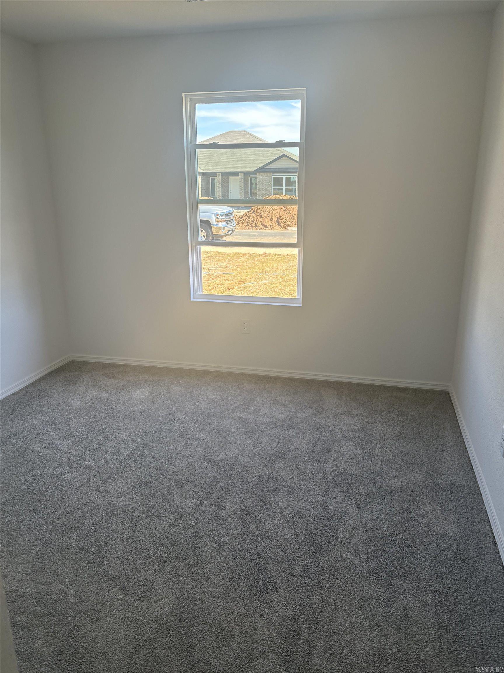 HILL FARM - Residential