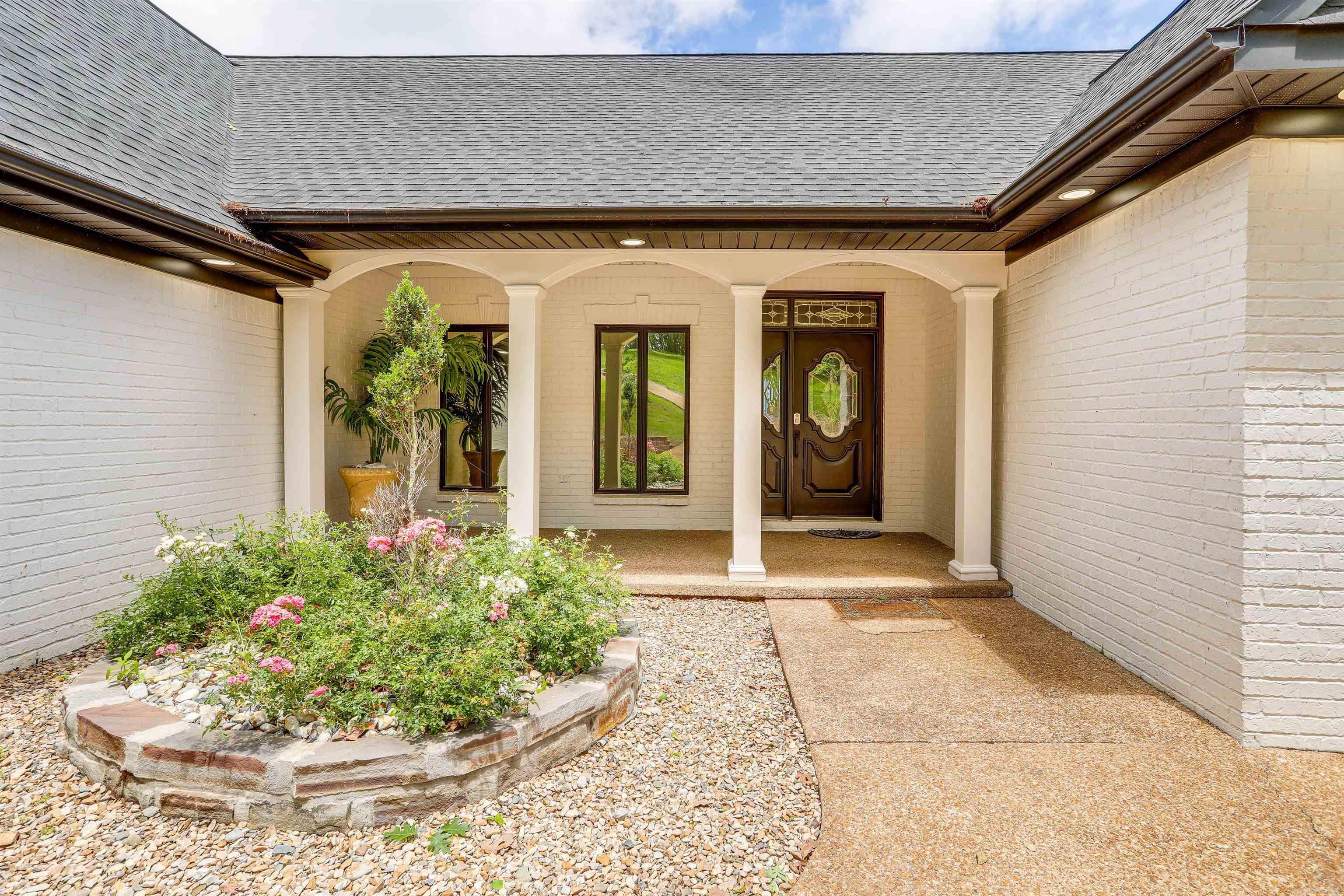 DIAMOND BLUFF ESTATES - Residential