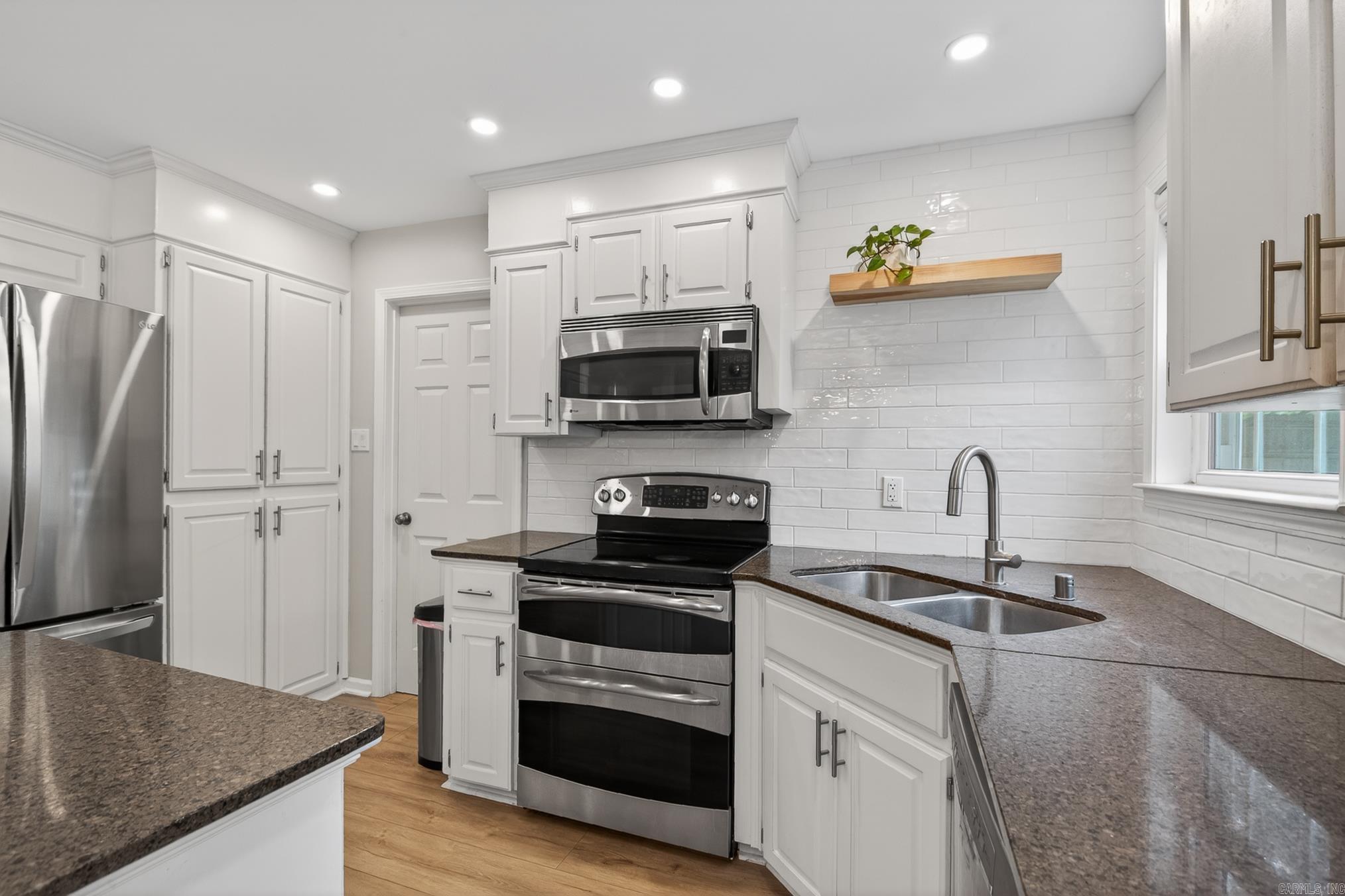 Sun Terrace Phase III - Residential
