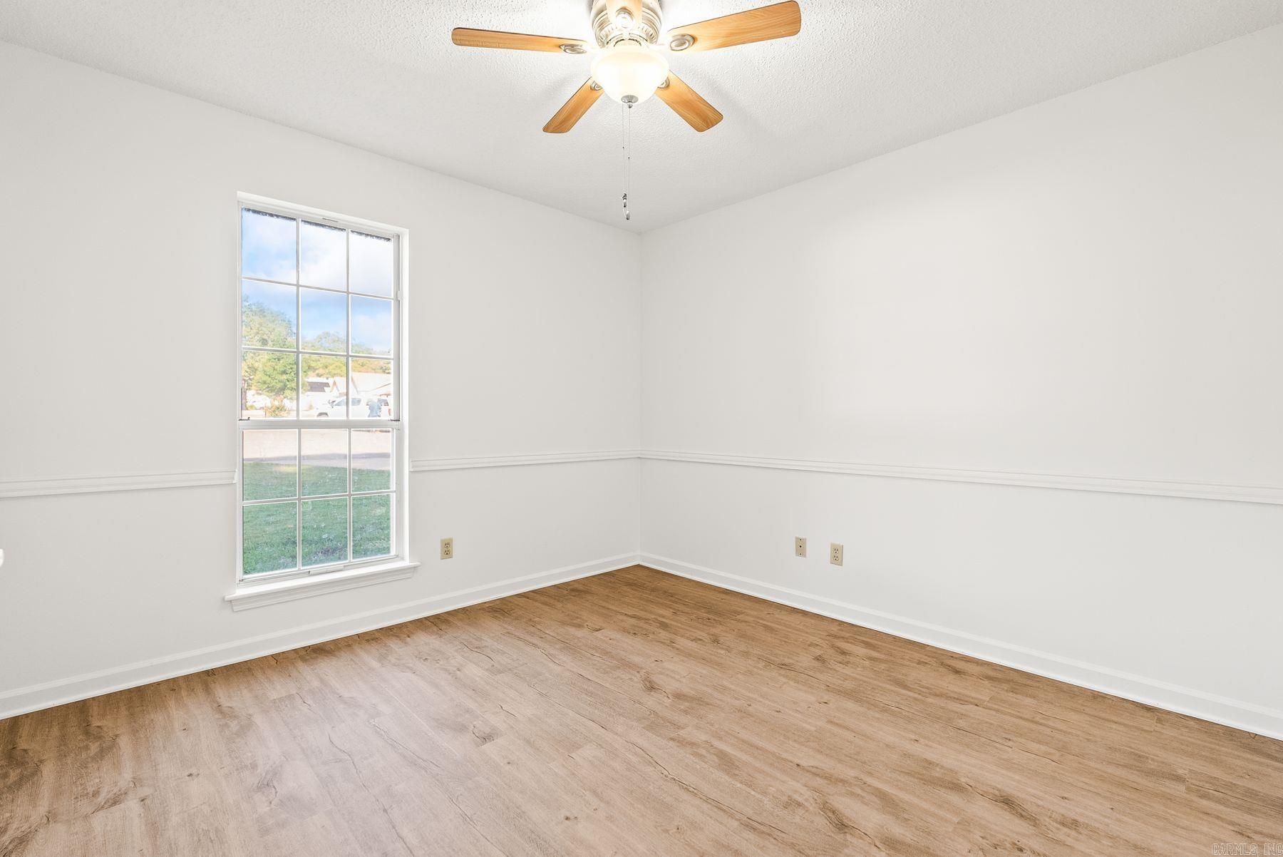 STONEWALL - Residential