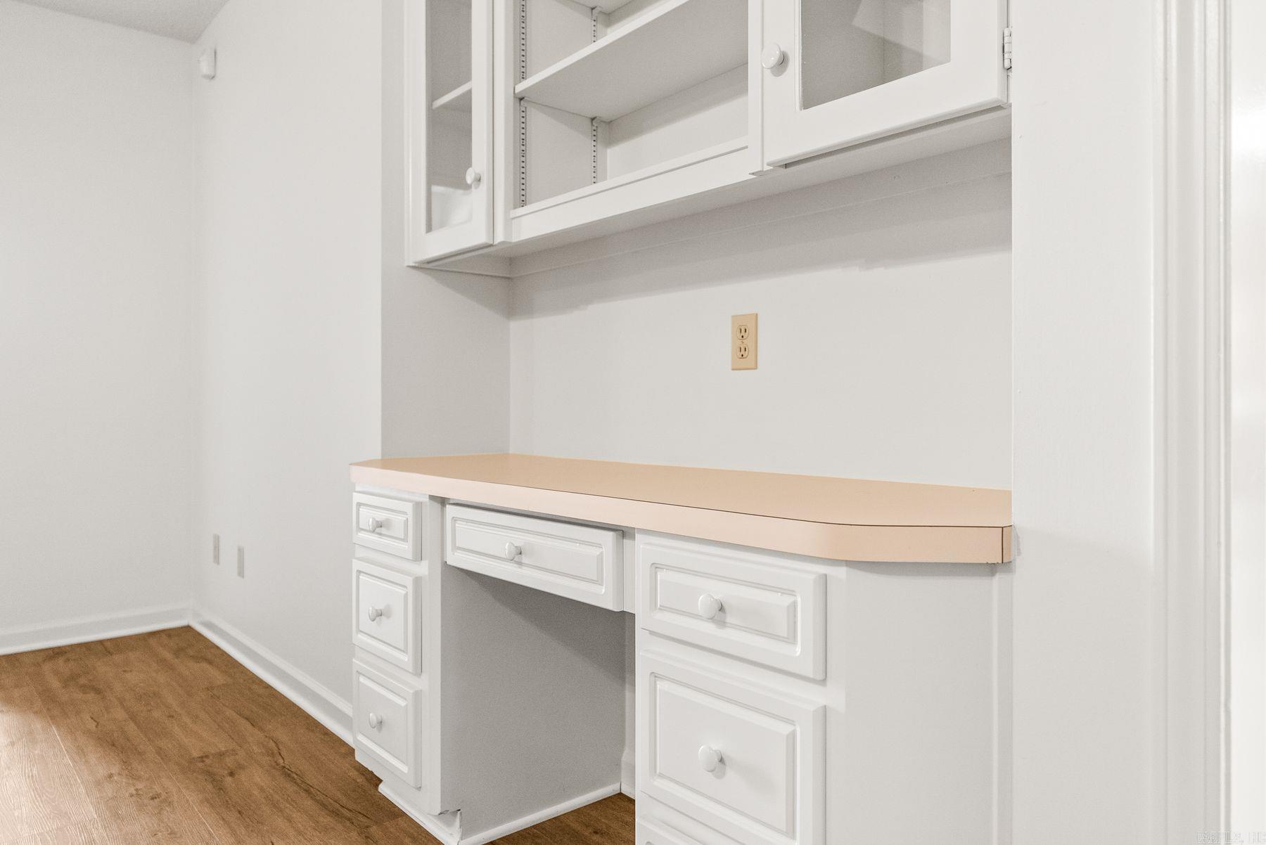STONEWALL - Residential