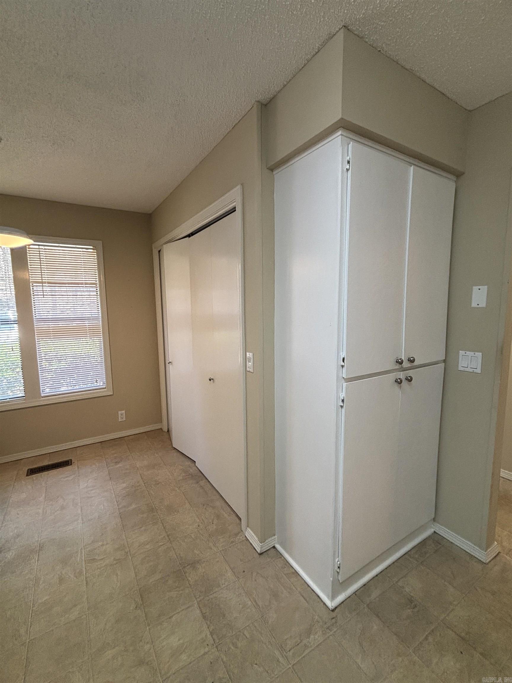 La Coruna Courts #3 - Residential