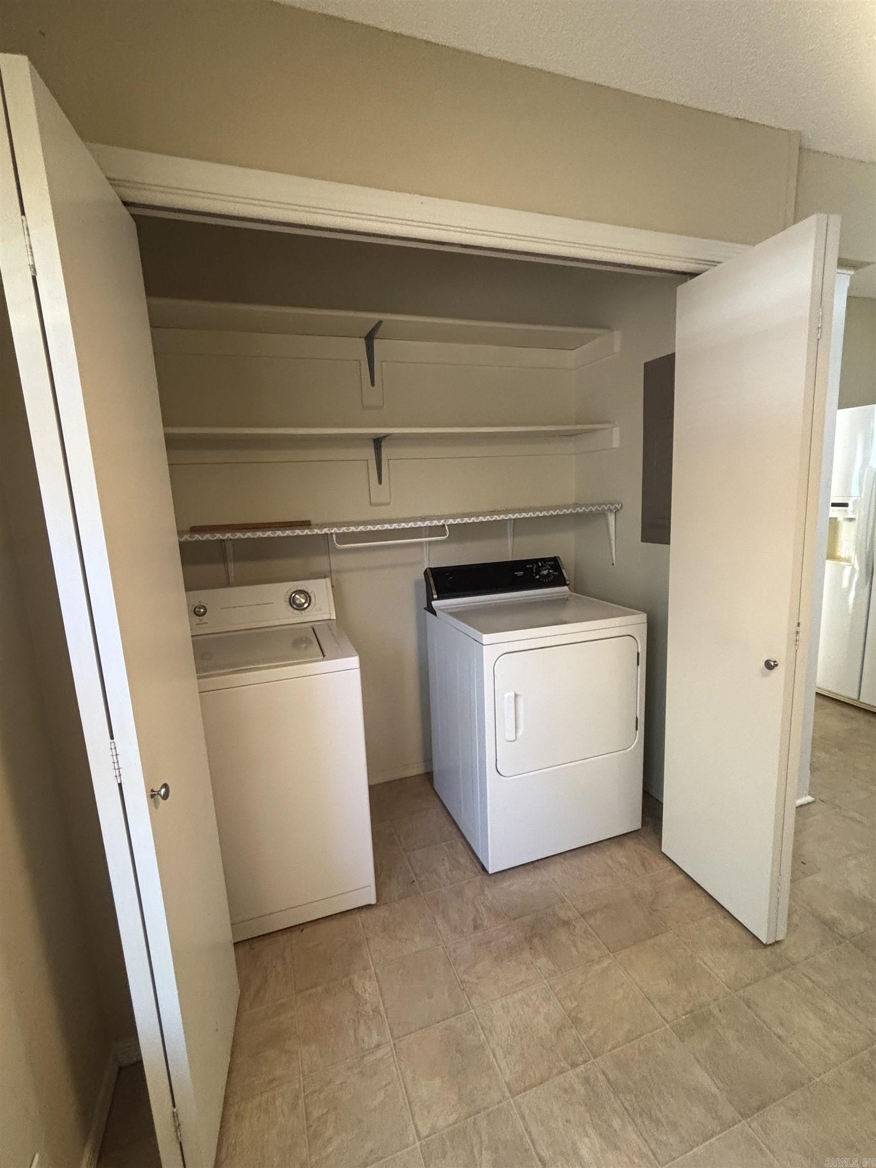 La Coruna Courts #3 - Residential