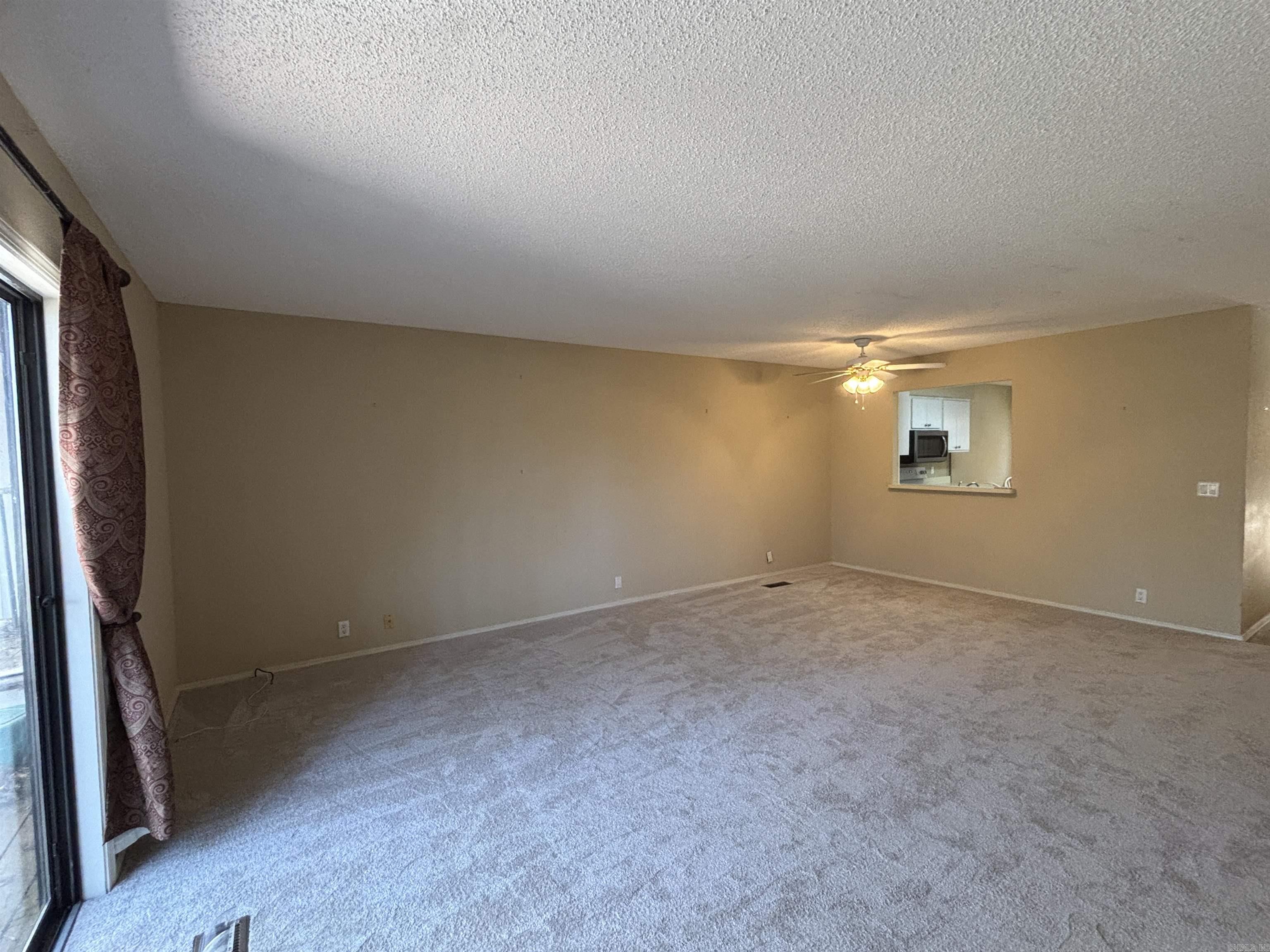 La Coruna Courts #3 - Residential