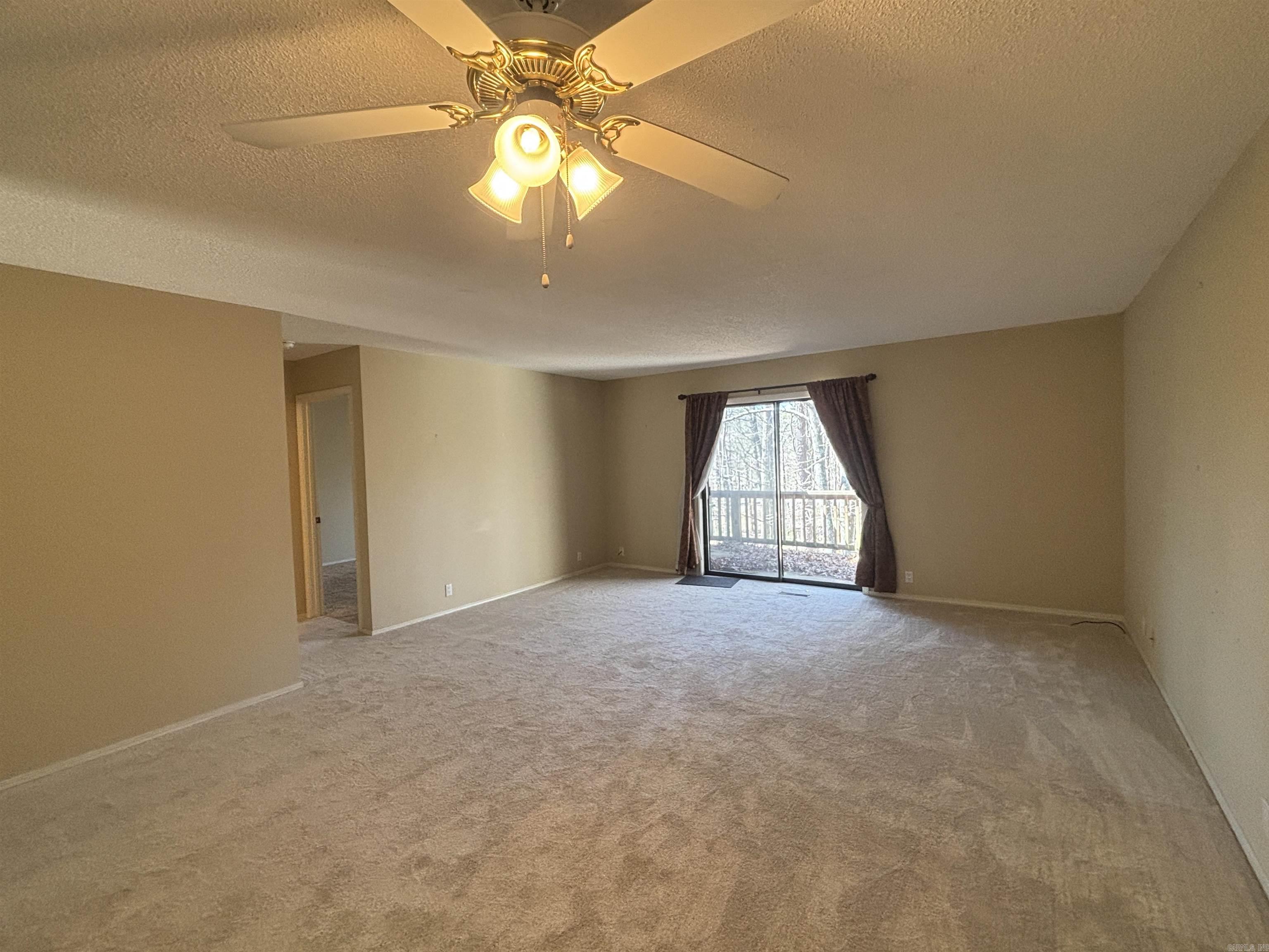 La Coruna Courts #3 - Residential