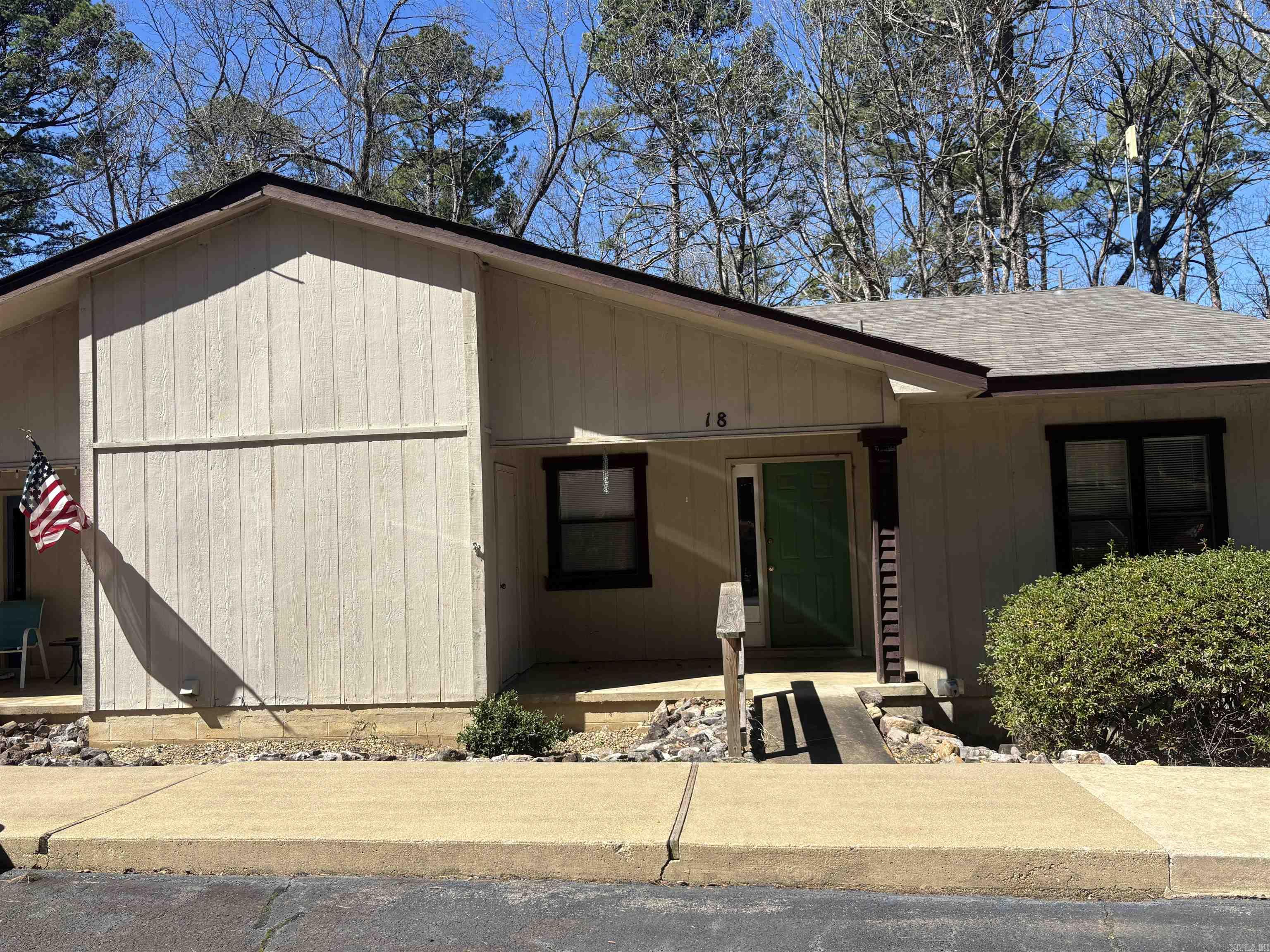 La Coruna Courts #3 - Residential