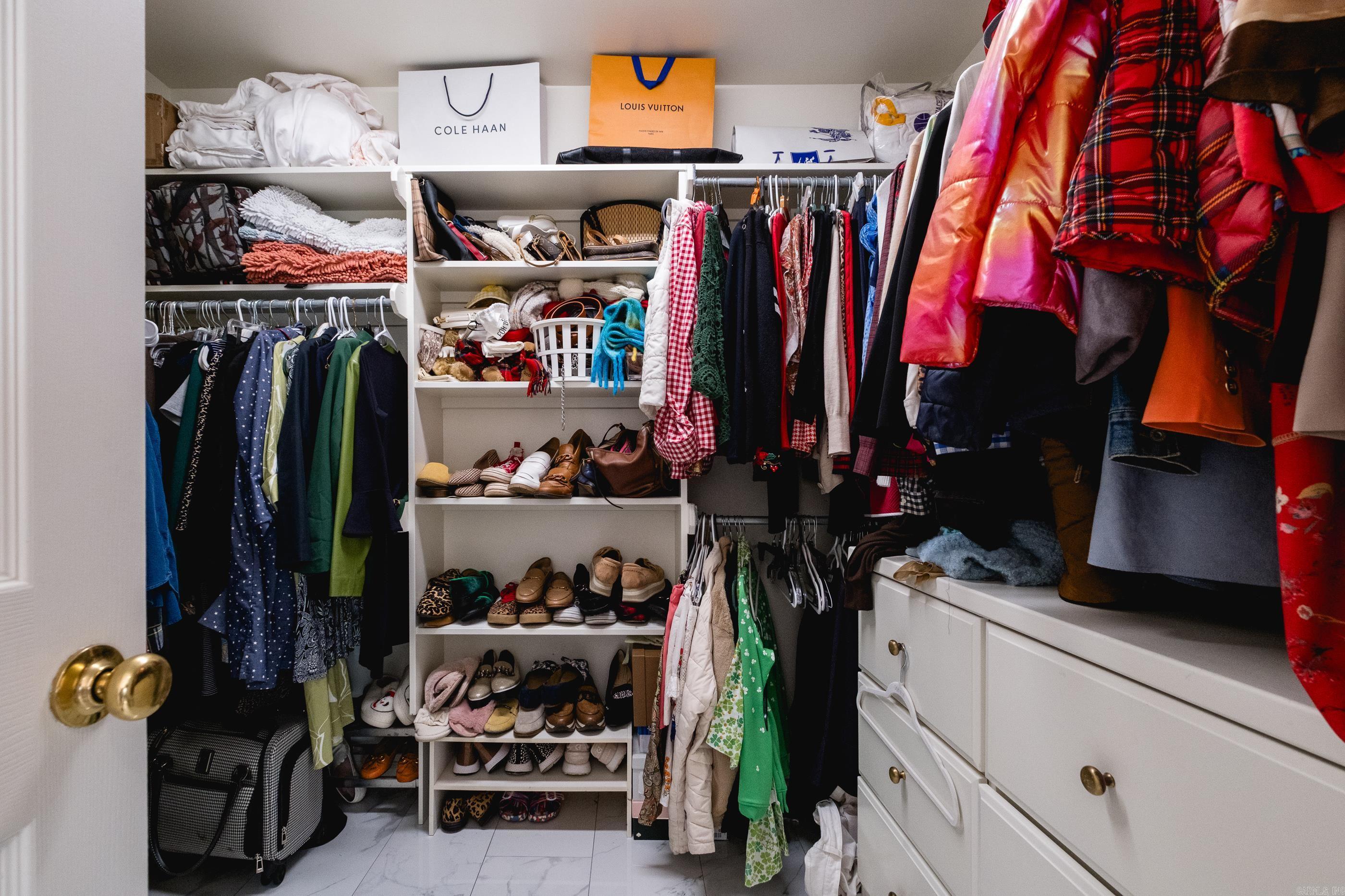 PEBBLE BEACH WOODS ADDN - Residential