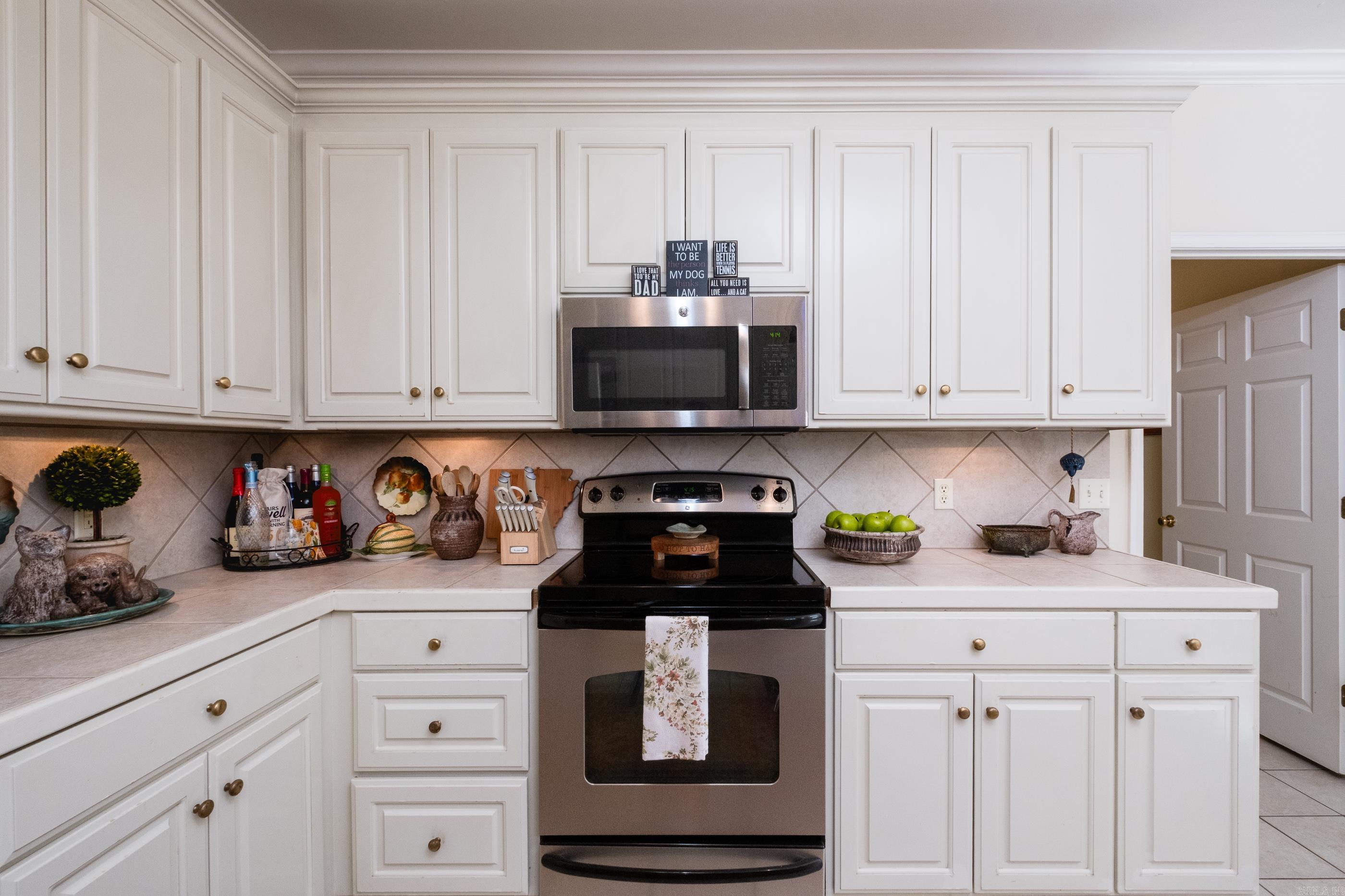 PEBBLE BEACH WOODS ADDN - Residential