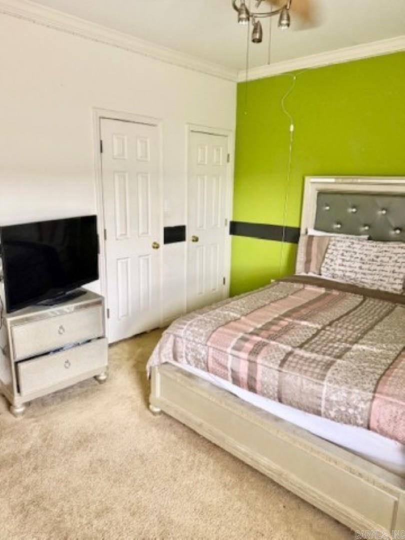 HEARTWOOD PLACE - Residential