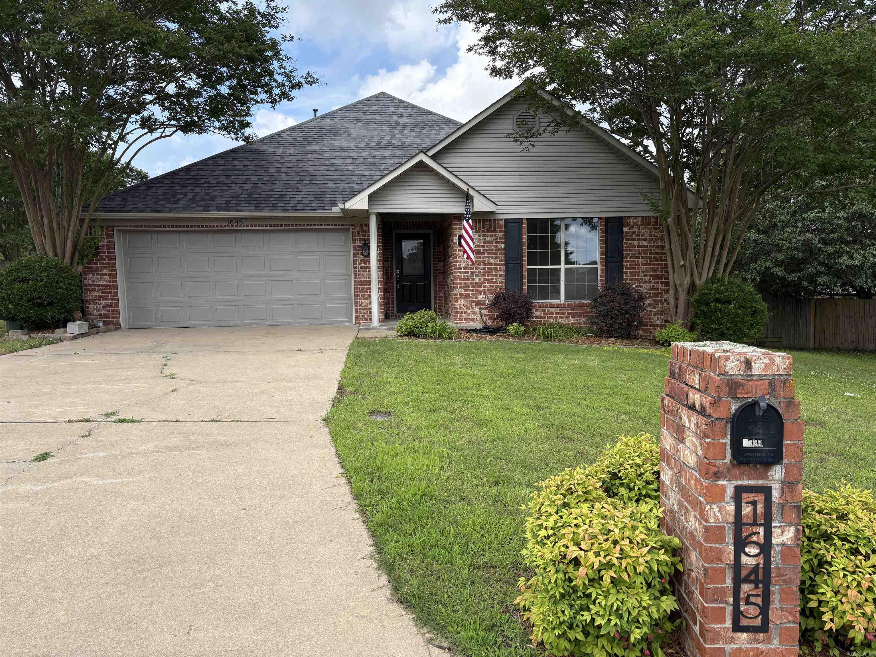 DEERFIELD - Residential