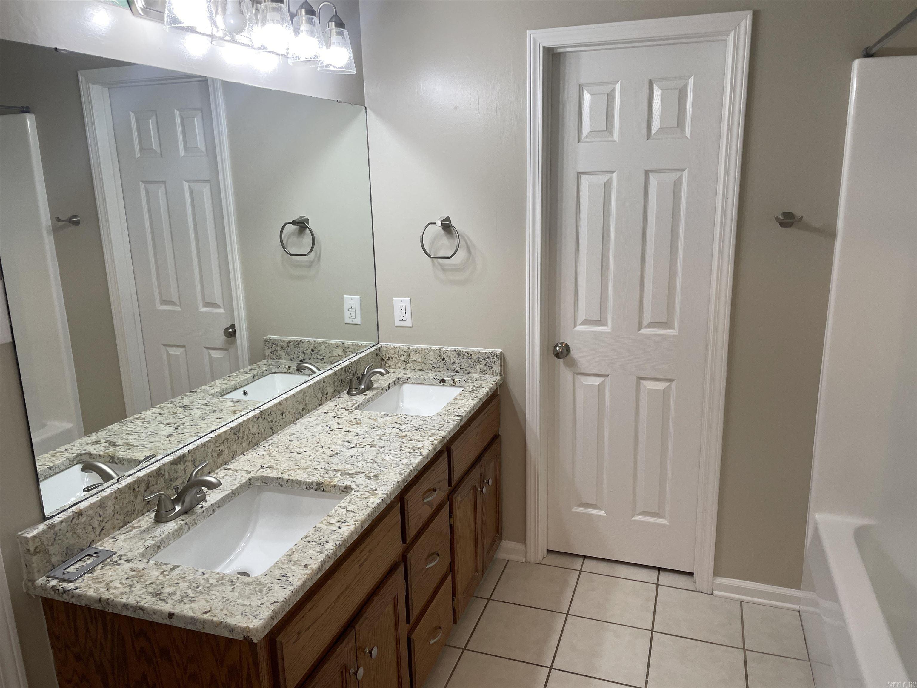 DEERFIELD - Residential