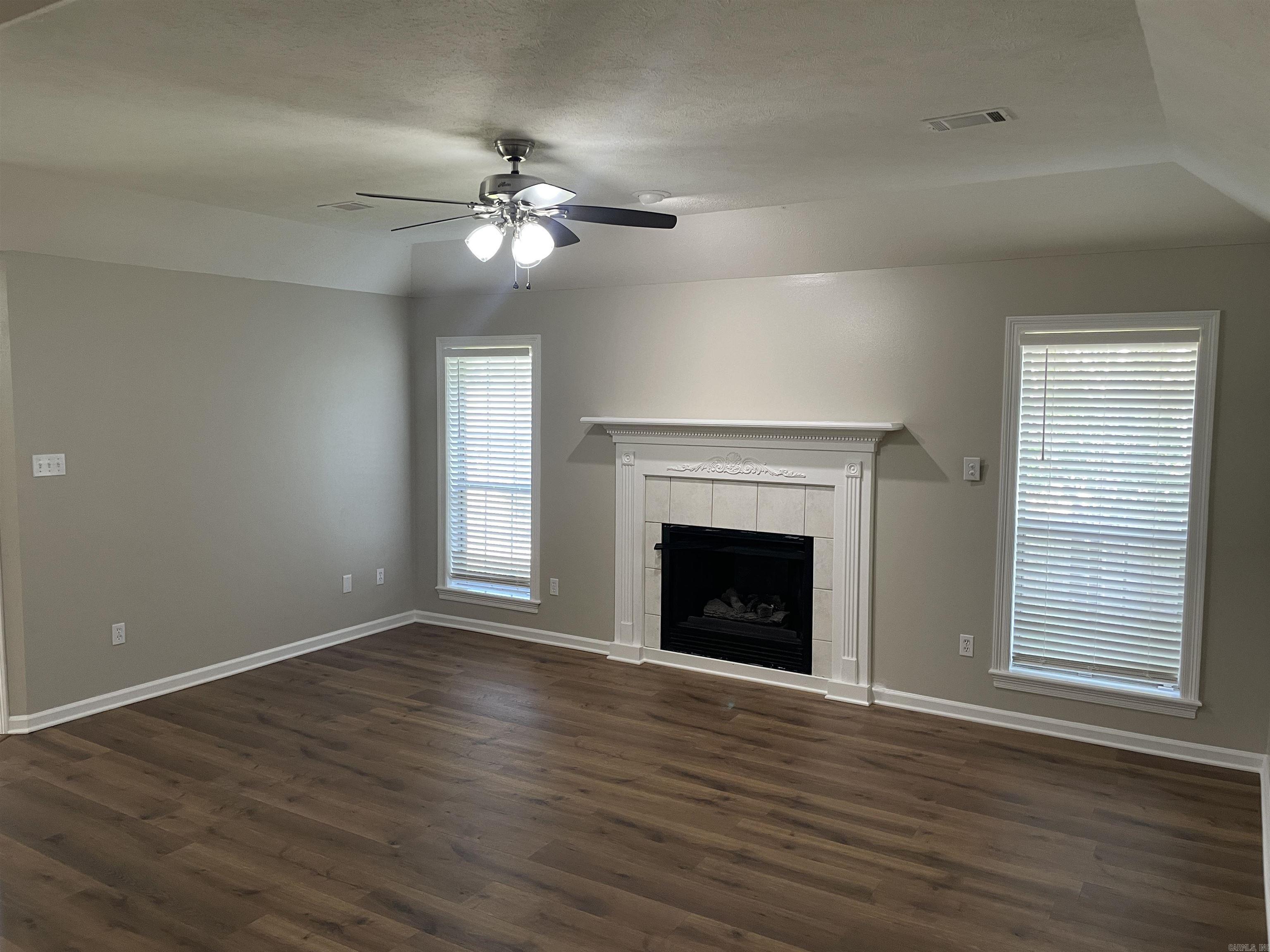 DEERFIELD - Residential