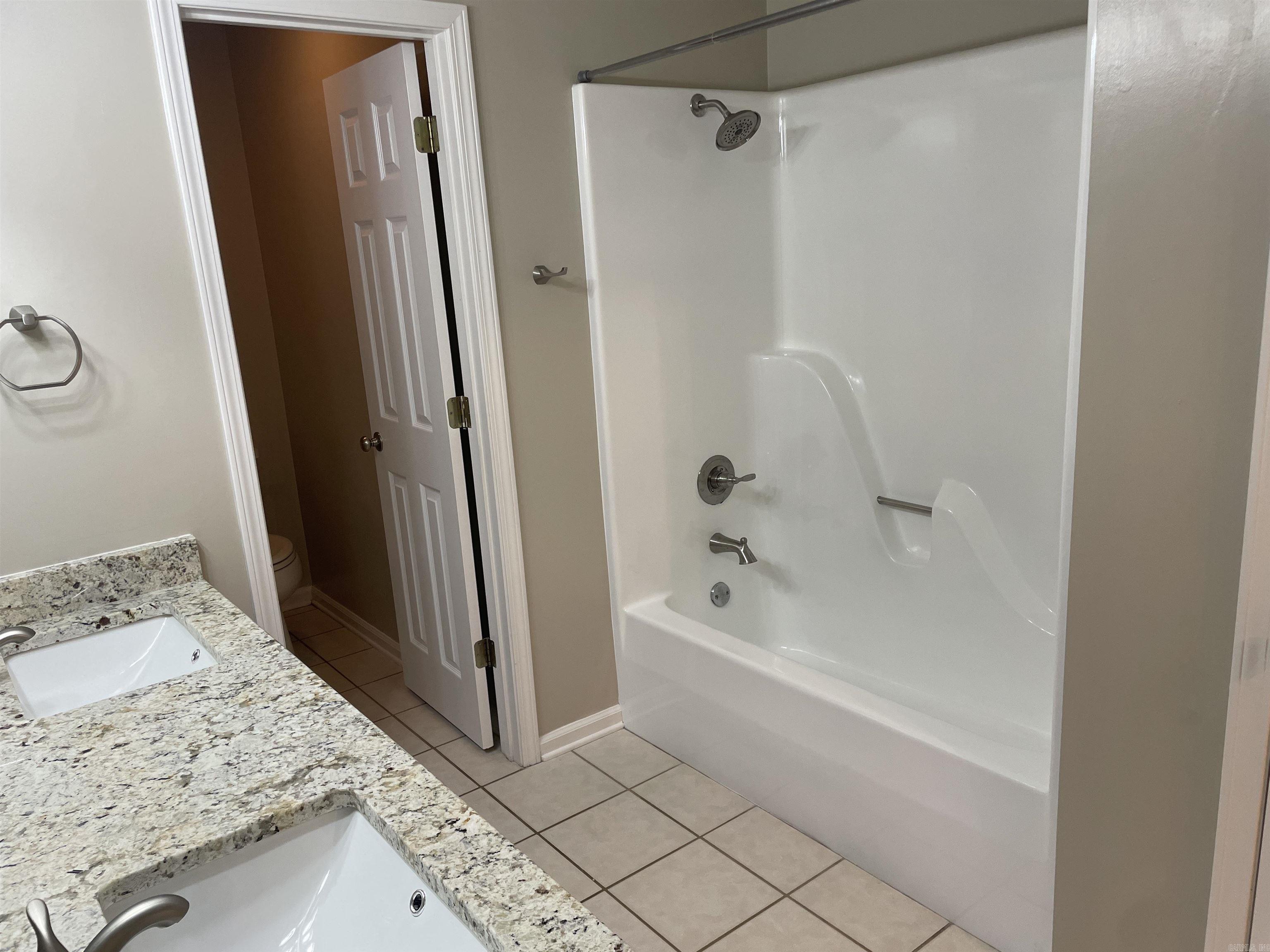 DEERFIELD - Residential