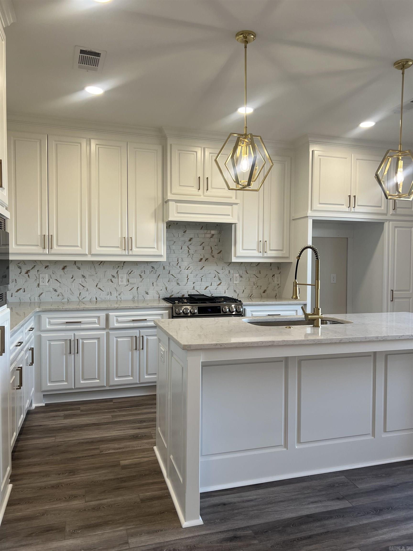 ASHLEY DOWNS - Residential