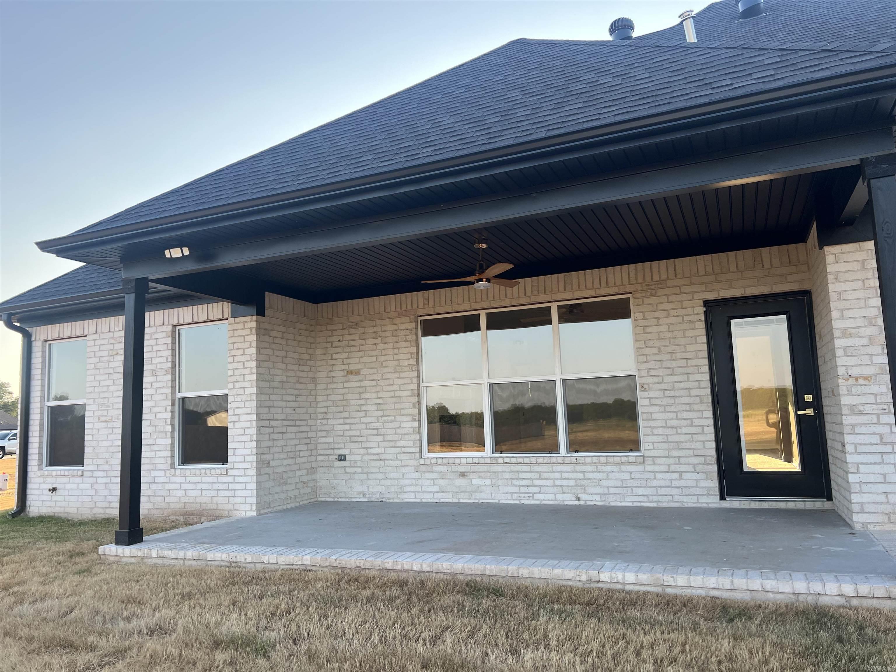 ASHLEY DOWNS - Residential