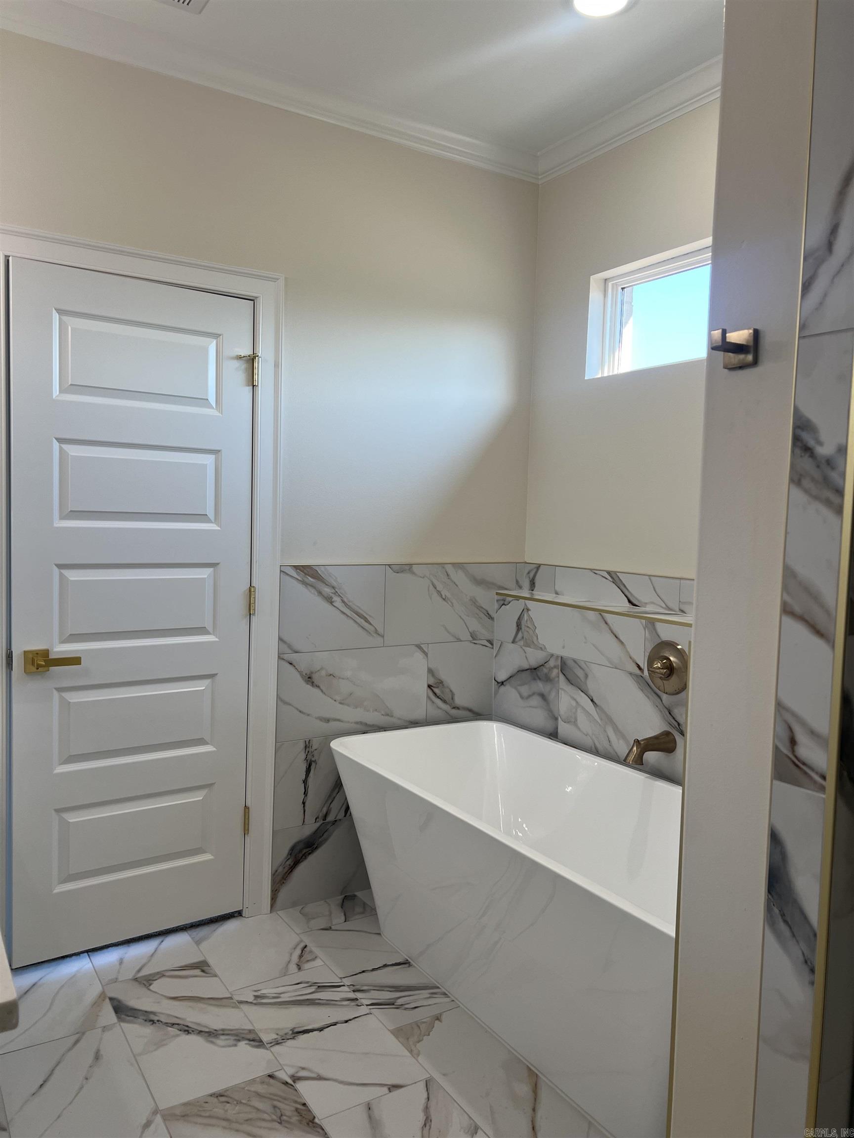 ASHLEY DOWNS - Residential