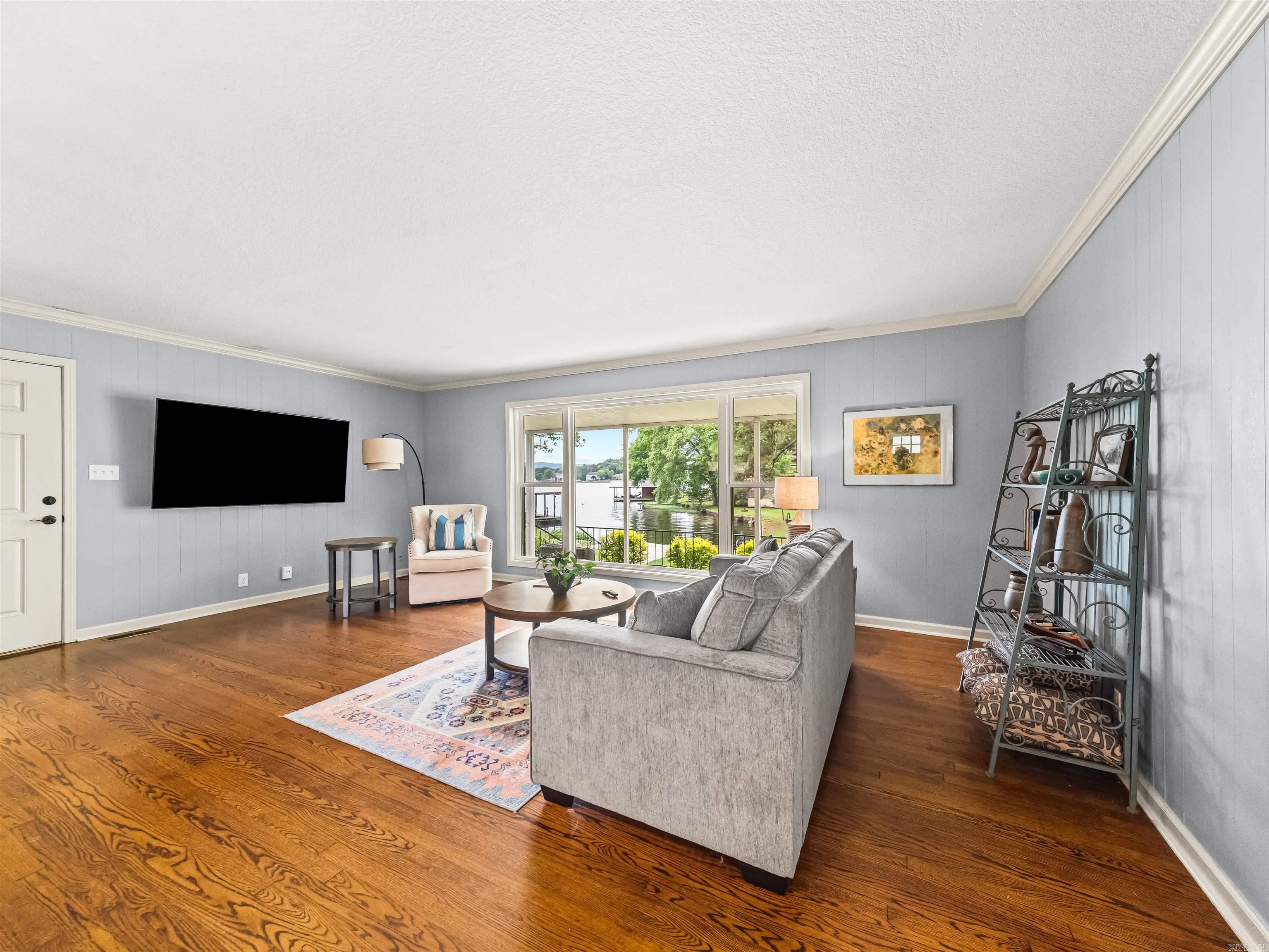 Lindale - Residential