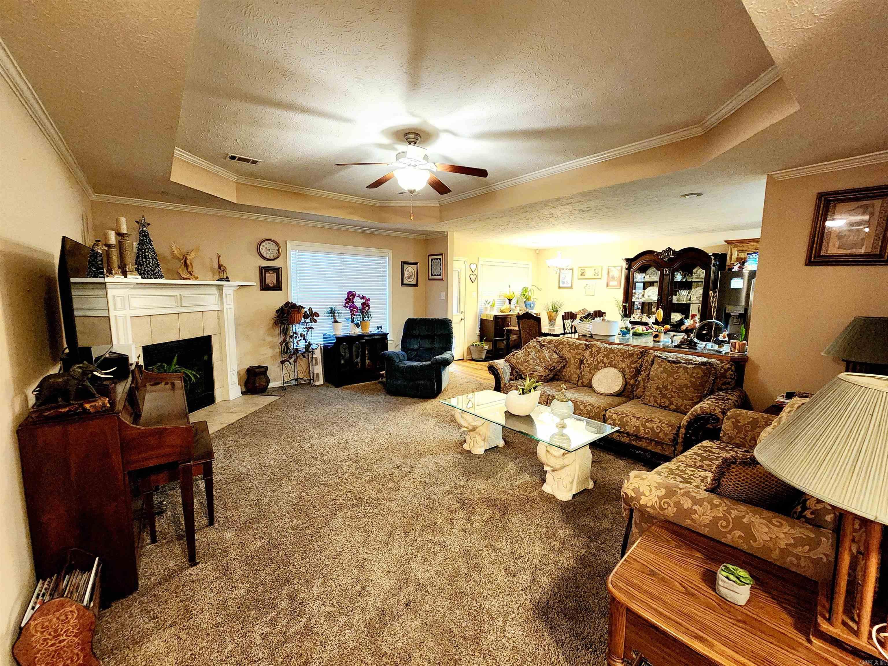 STONEHENGE PLACE - Residential