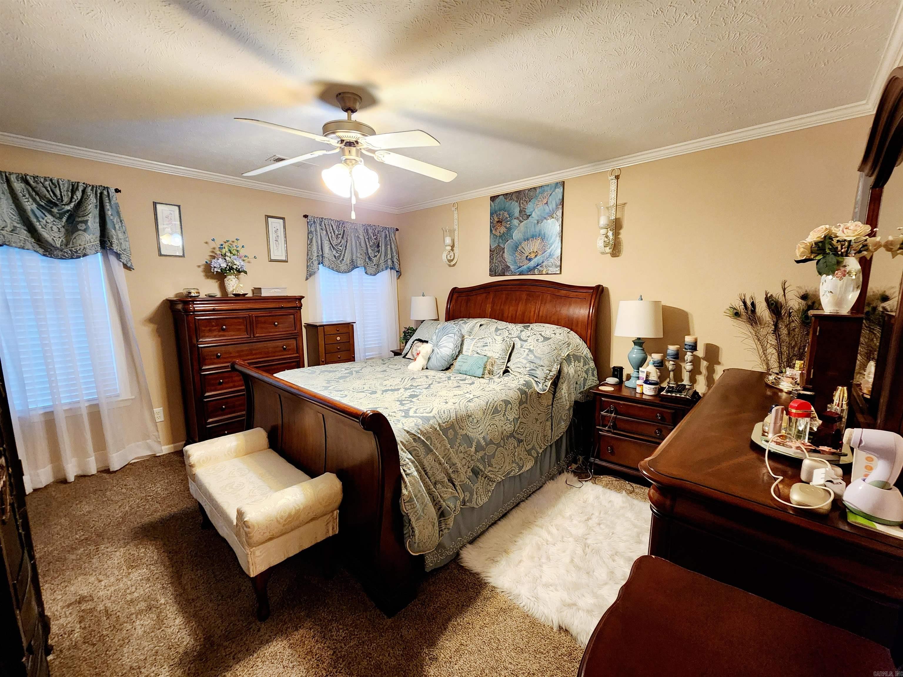 STONEHENGE PLACE - Residential