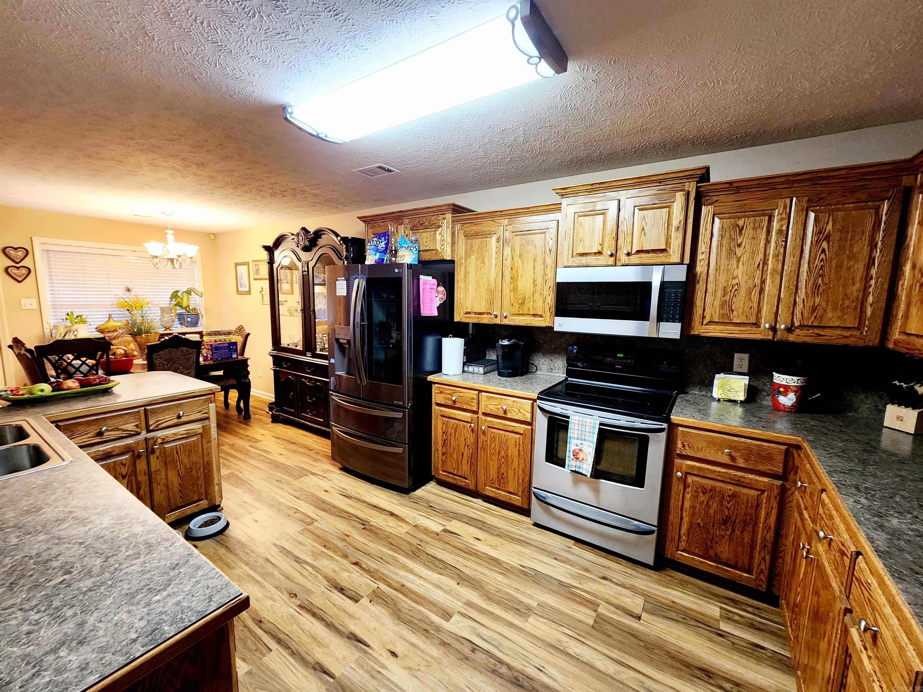 STONEHENGE PLACE - Residential