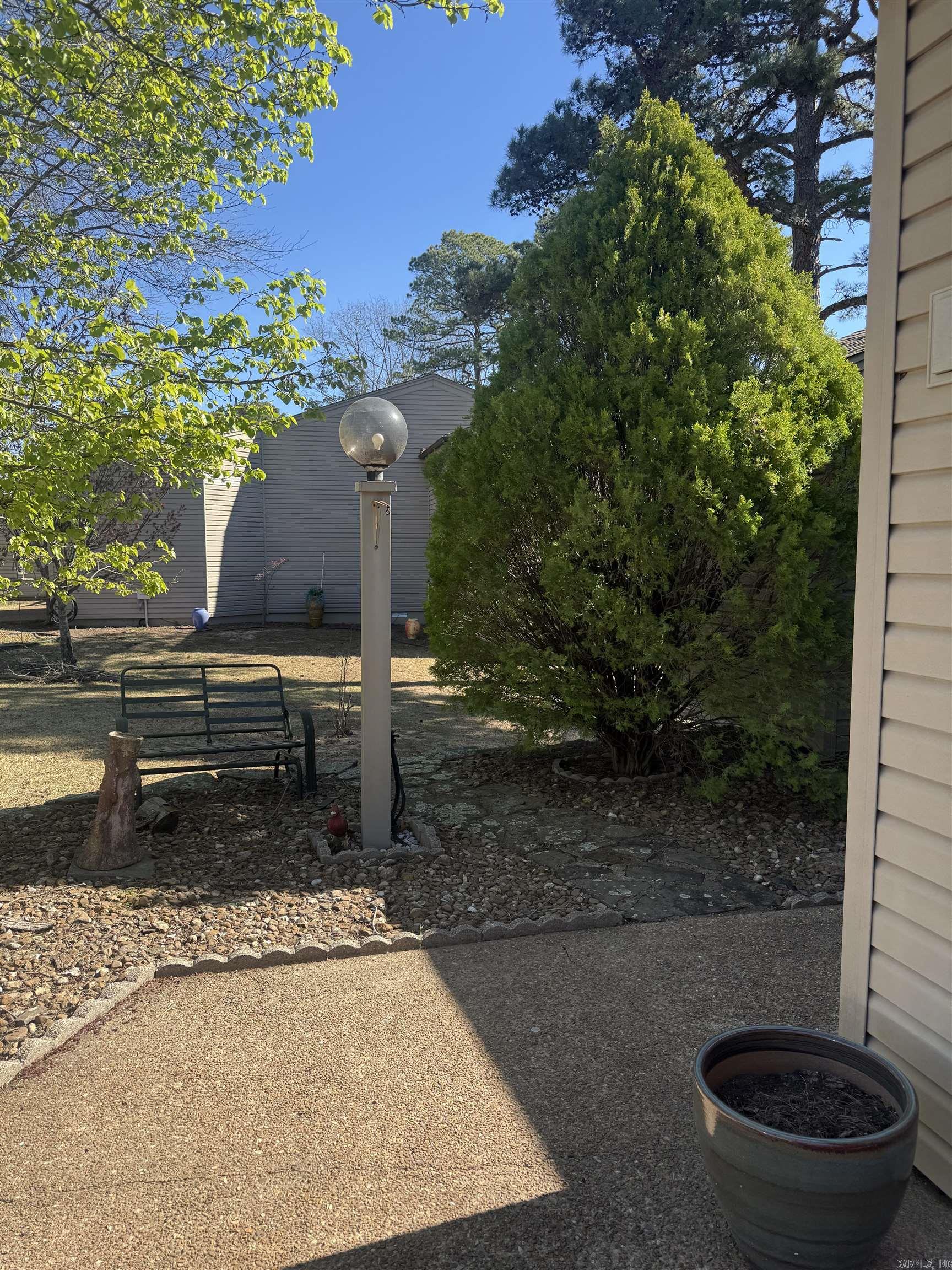 COUNTRY CLUB RIDGE - Residential