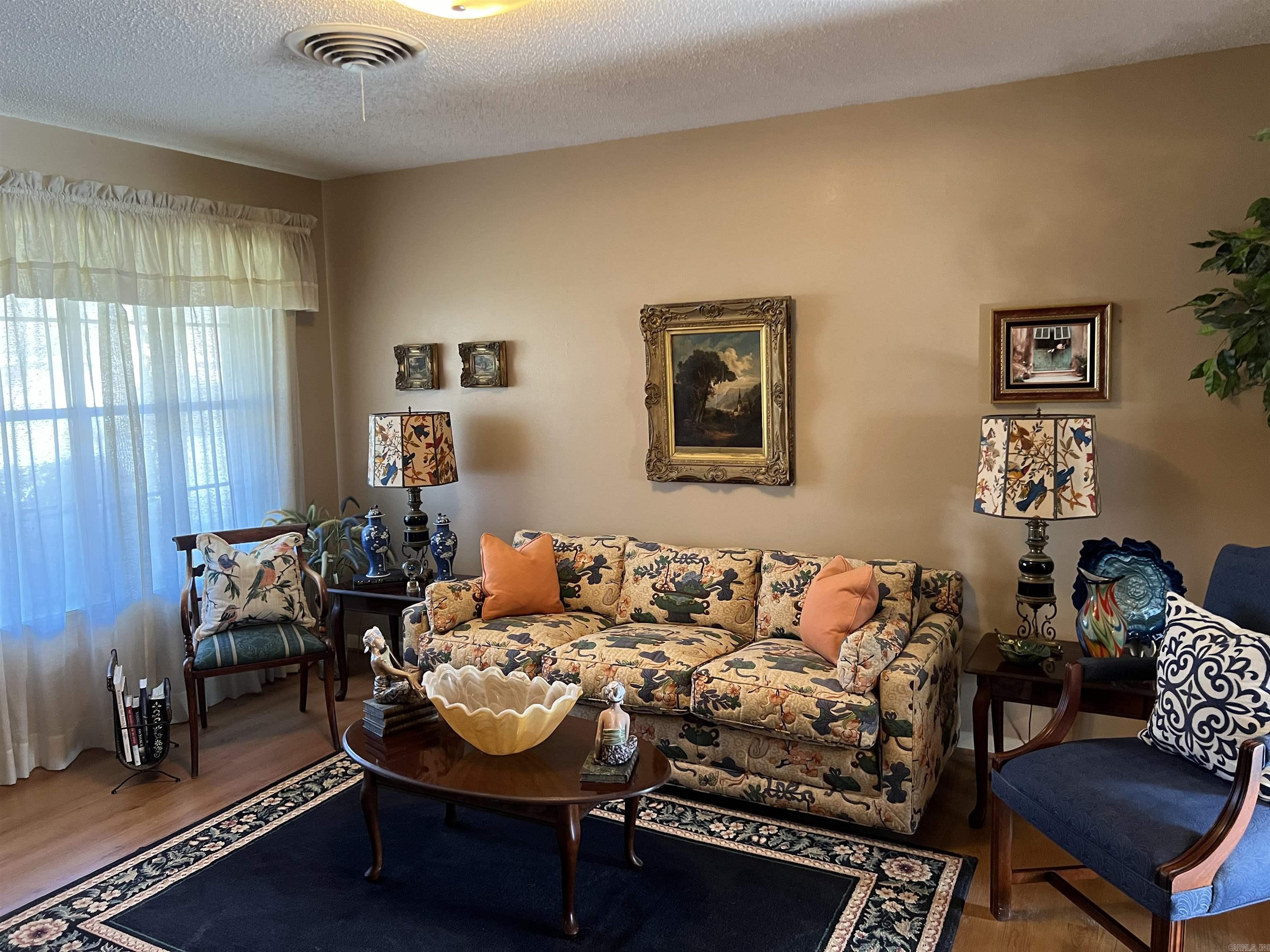 FAIR OAKS ADD - Residential