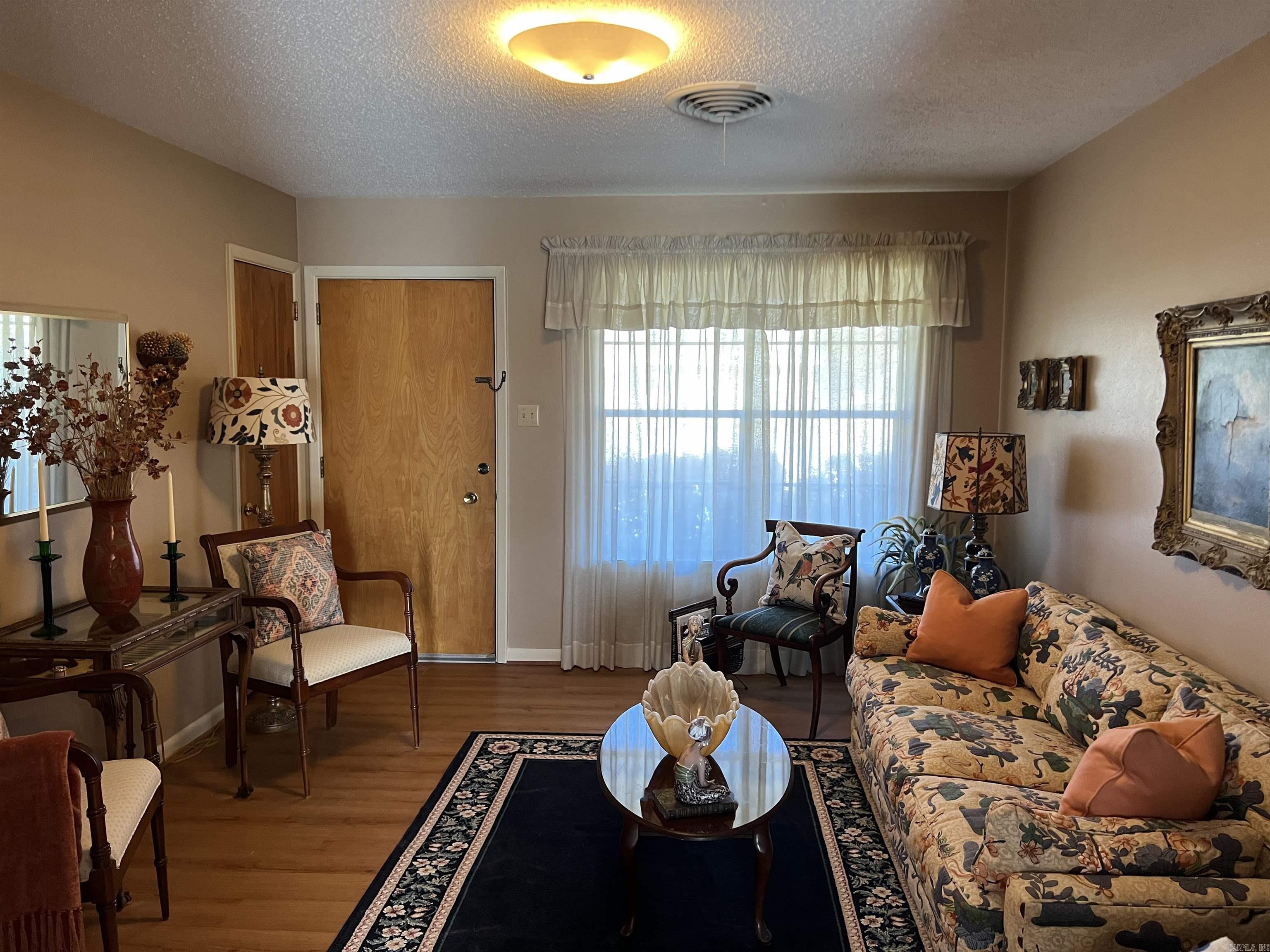 FAIR OAKS ADD - Residential