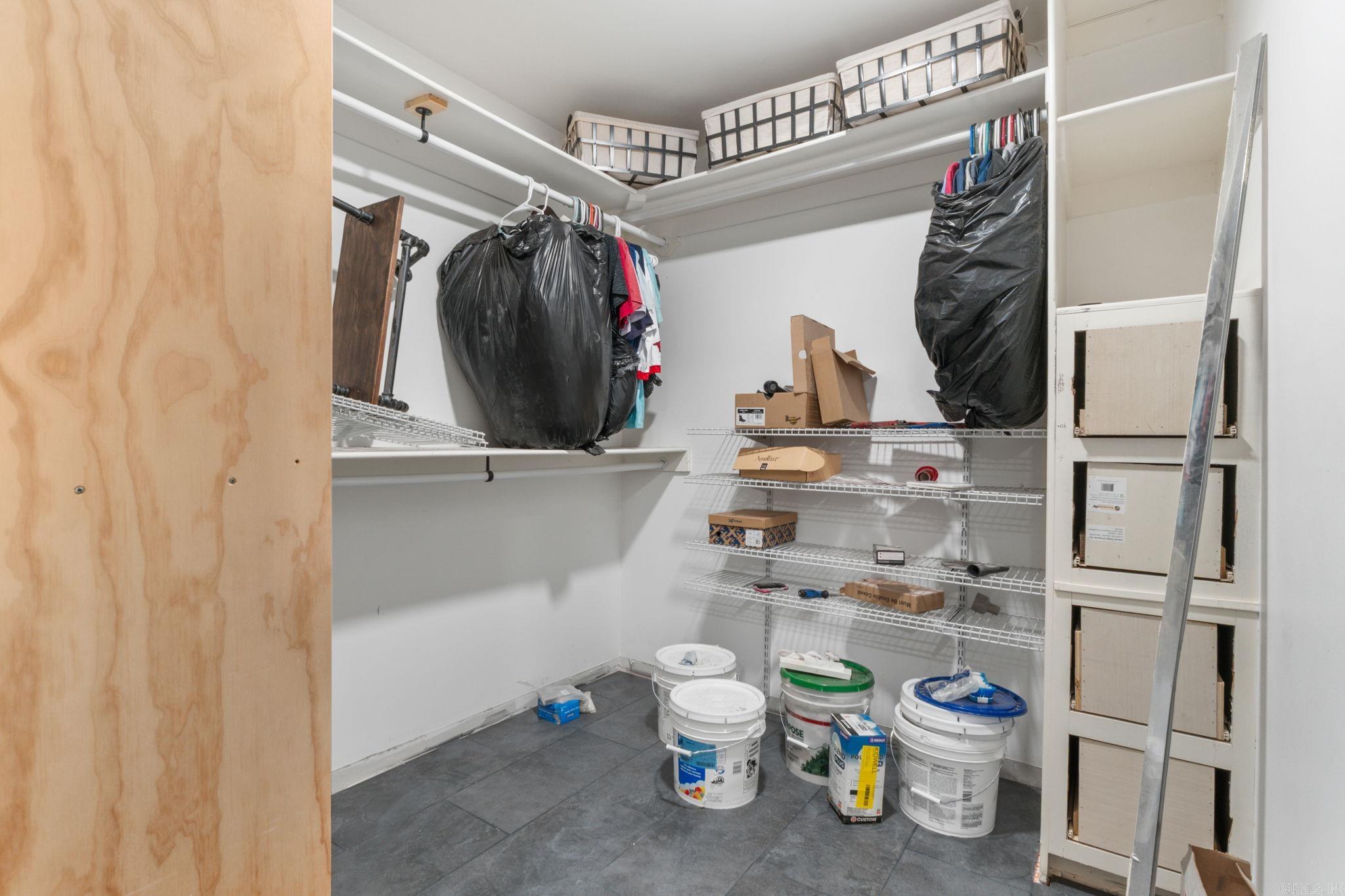 NORTH VALLEY - Residential