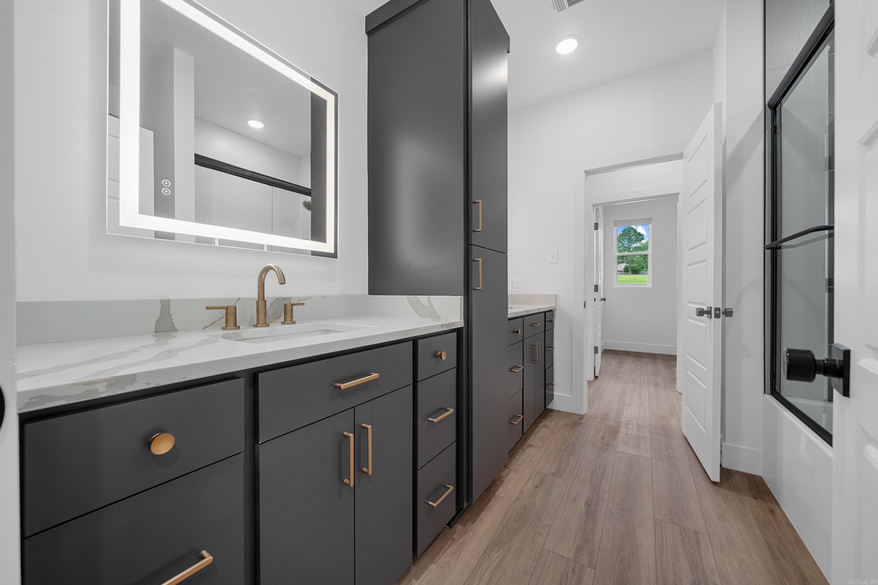 Metes & Bounds - Residential Income