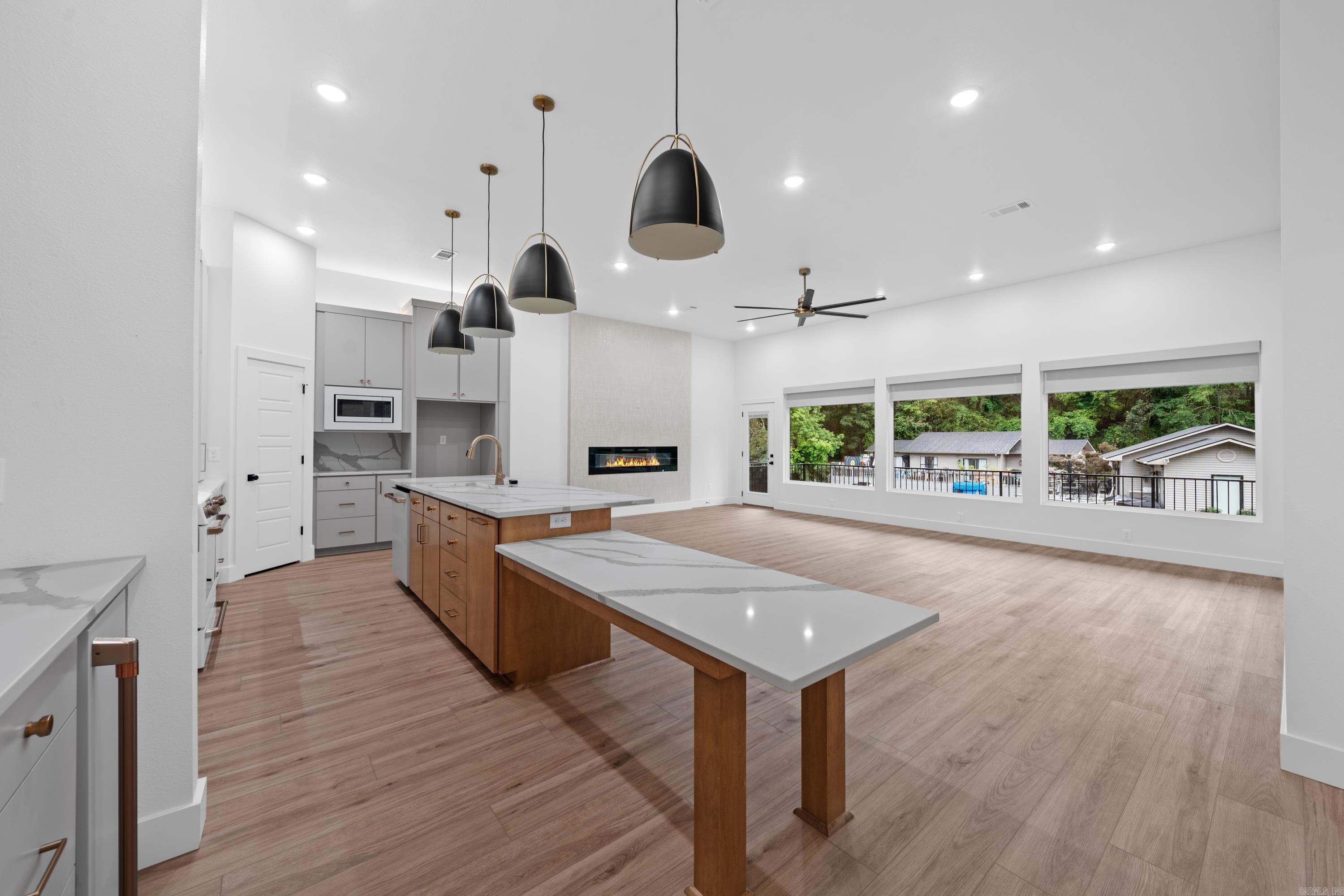 Metes & Bounds - Residential Income