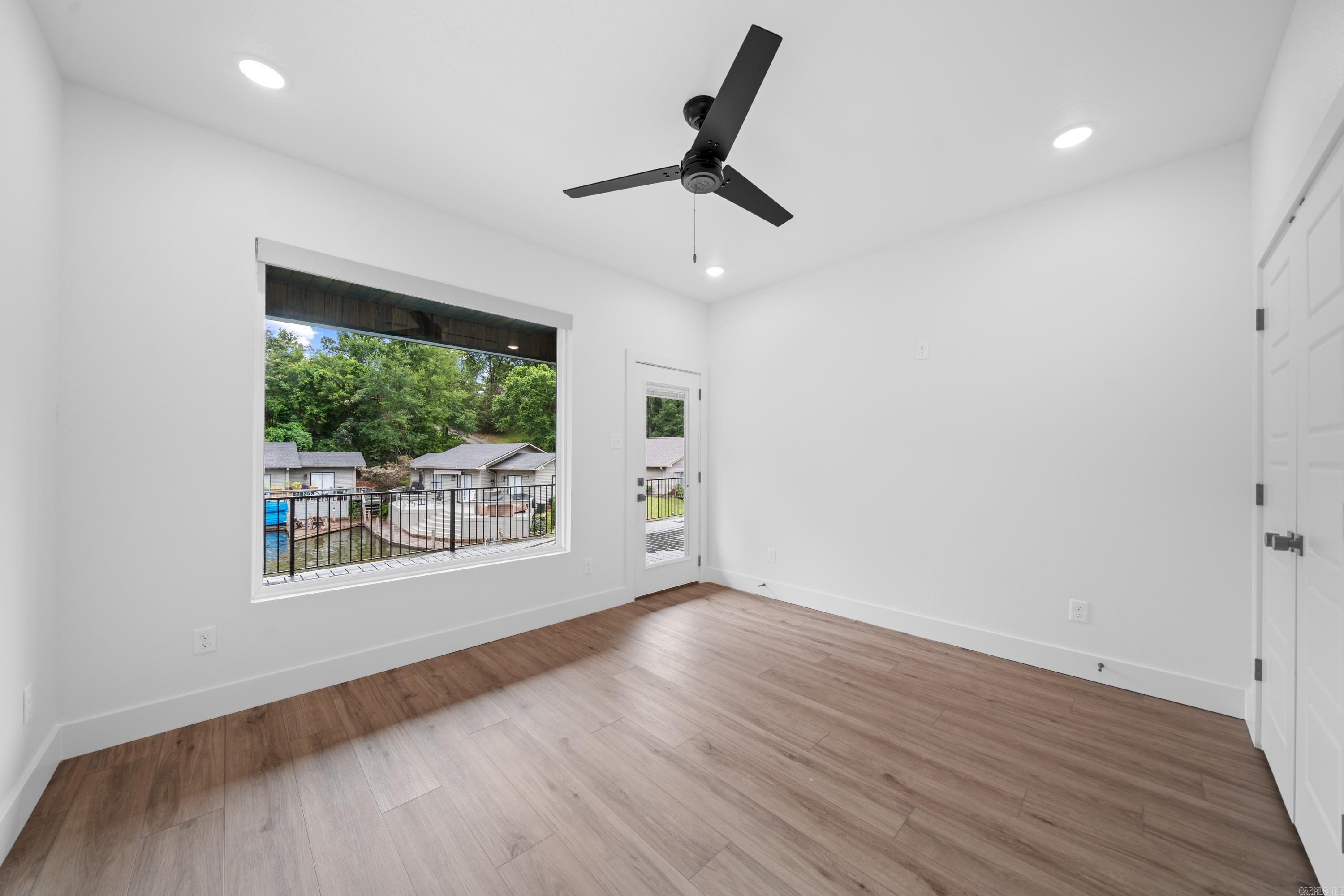 Metes & Bounds - Residential Income