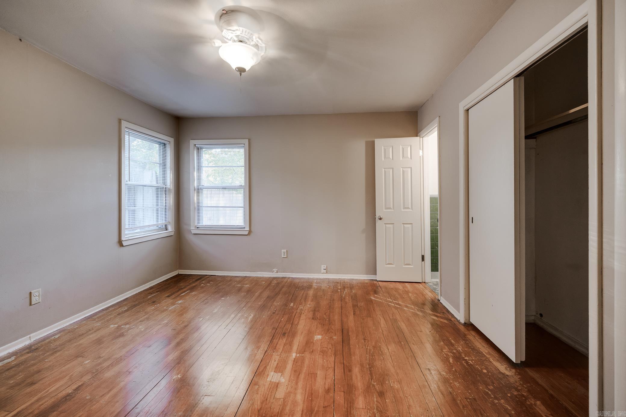 OAK VIEW - Residential