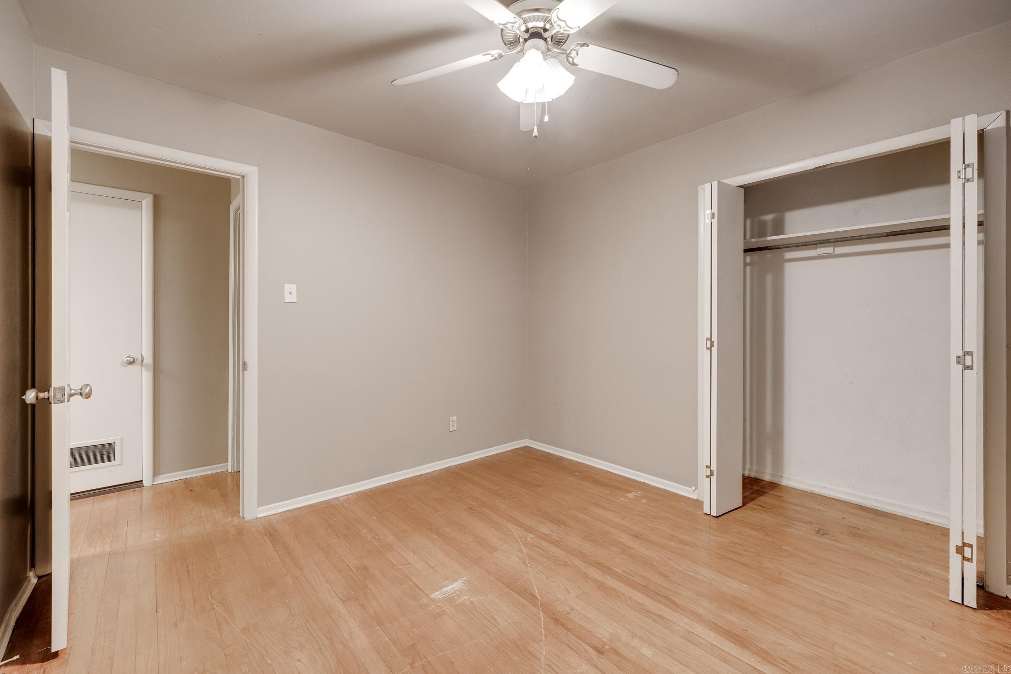 OAK VIEW - Residential