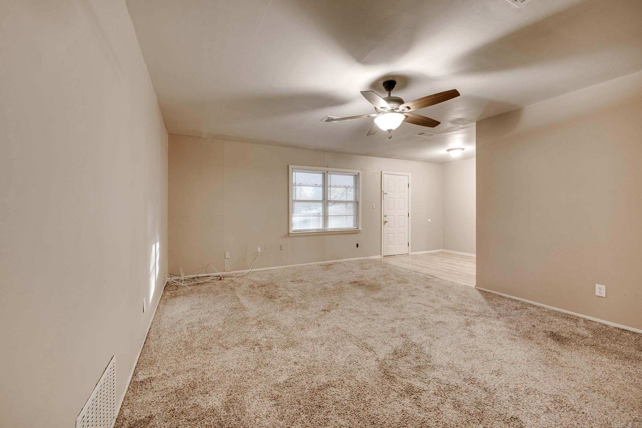 OAK VIEW - Residential