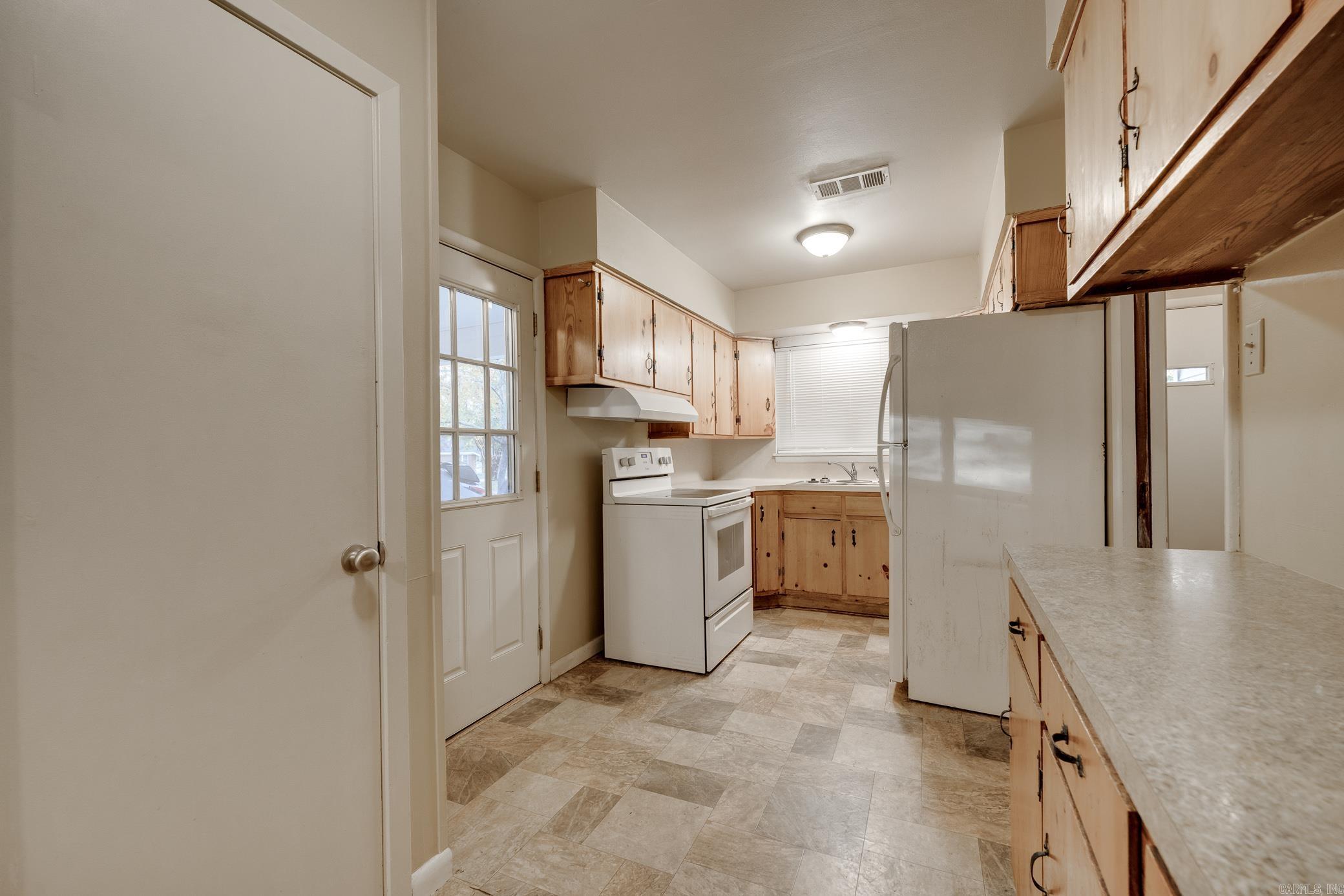 OAK VIEW - Residential