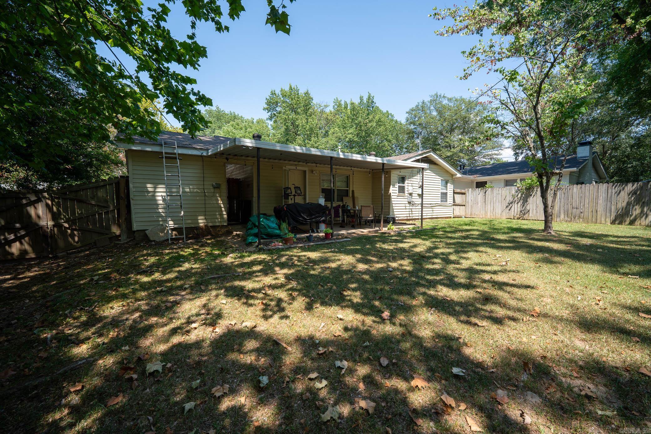 OAK VIEW - Residential
