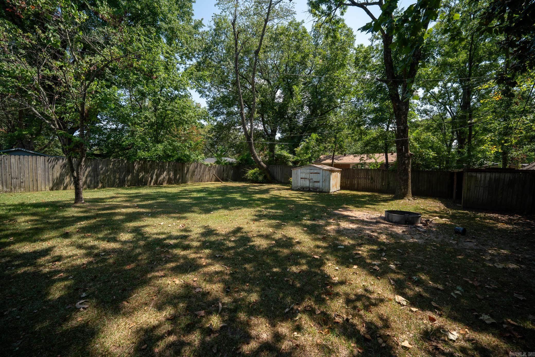 OAK VIEW - Residential
